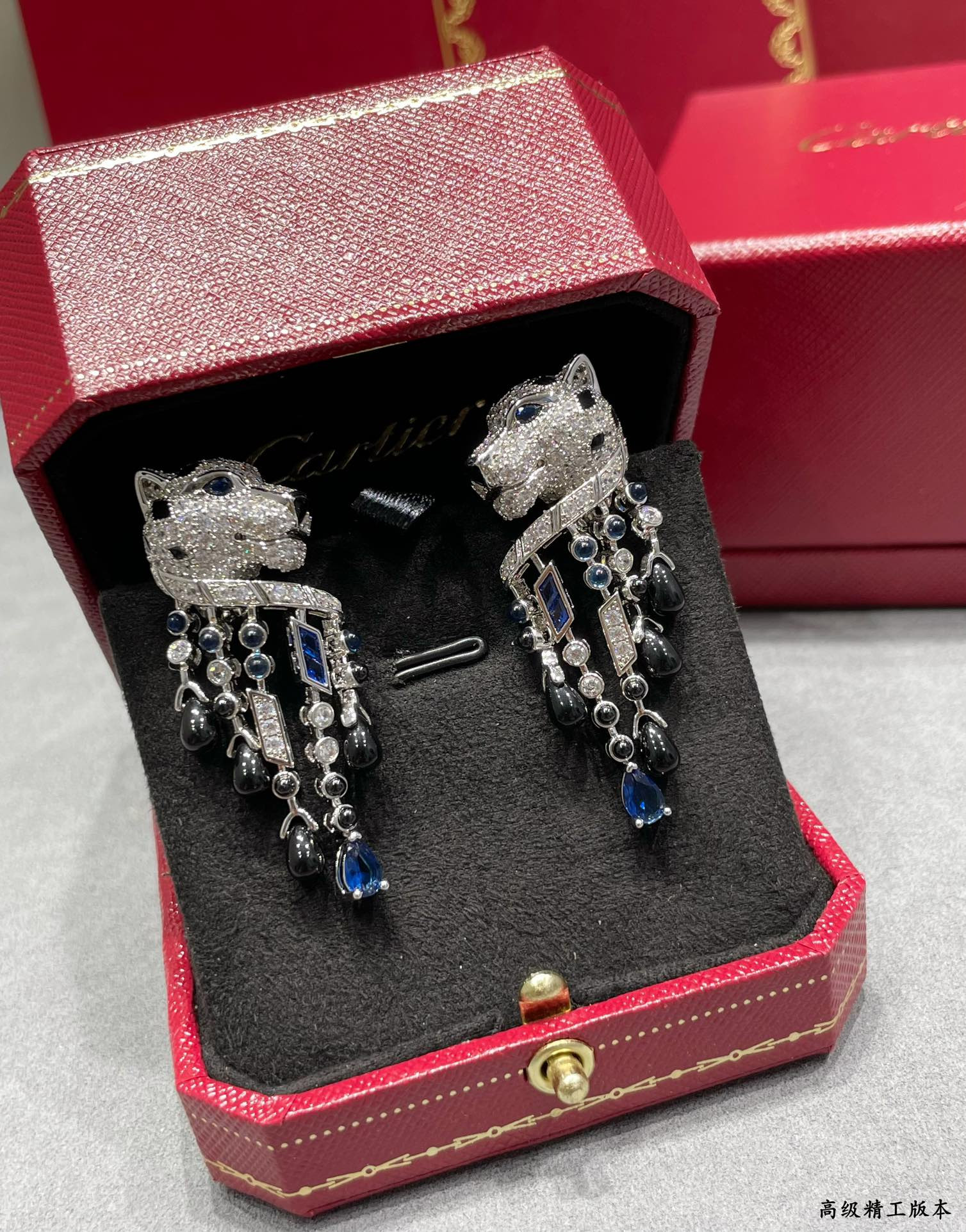ca*t*er black onyx blue Di*m*nd leopard earrings