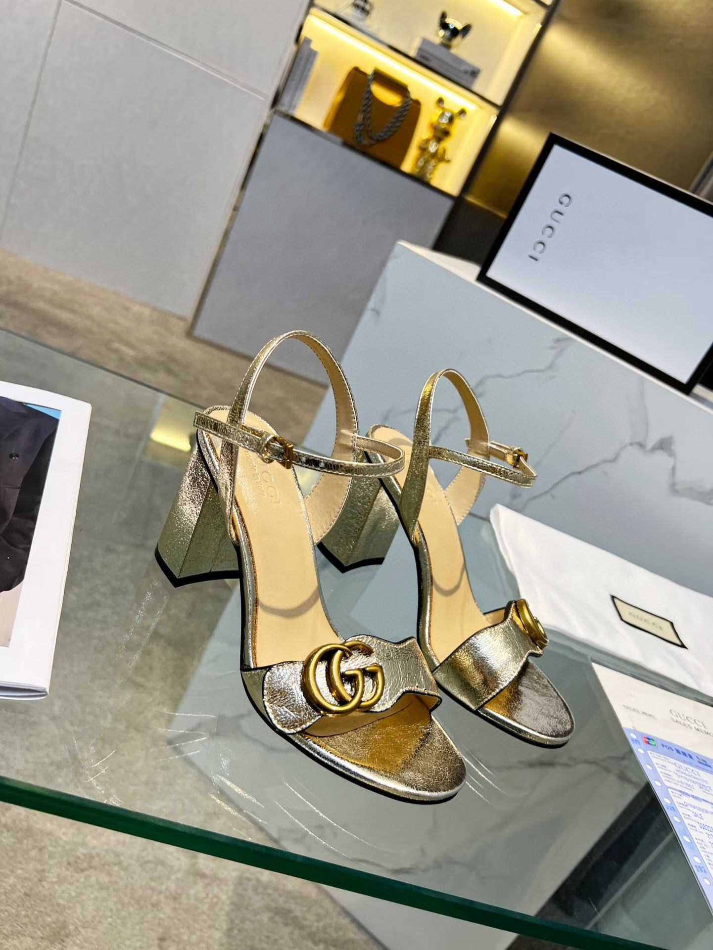 ua G*u*i horsebit heeled sandal