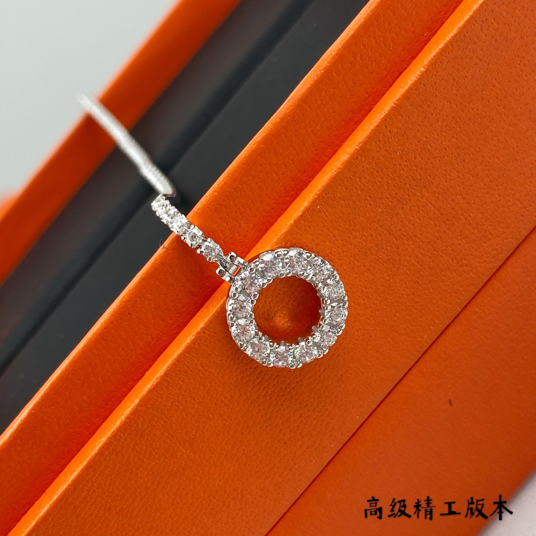 hermès ot fully Di*m*nd-encrusted bracelet