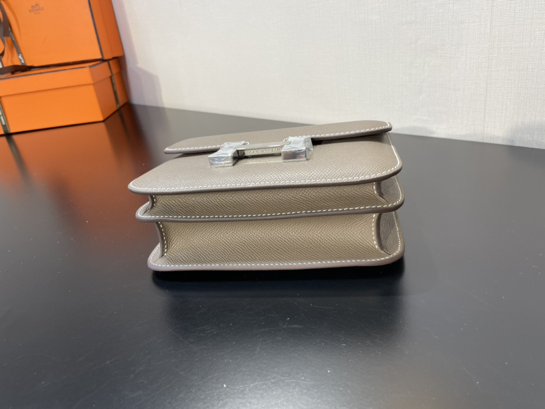 H**mes constance 24 epsom leather silver hardware  9.4"x5.9"x3"