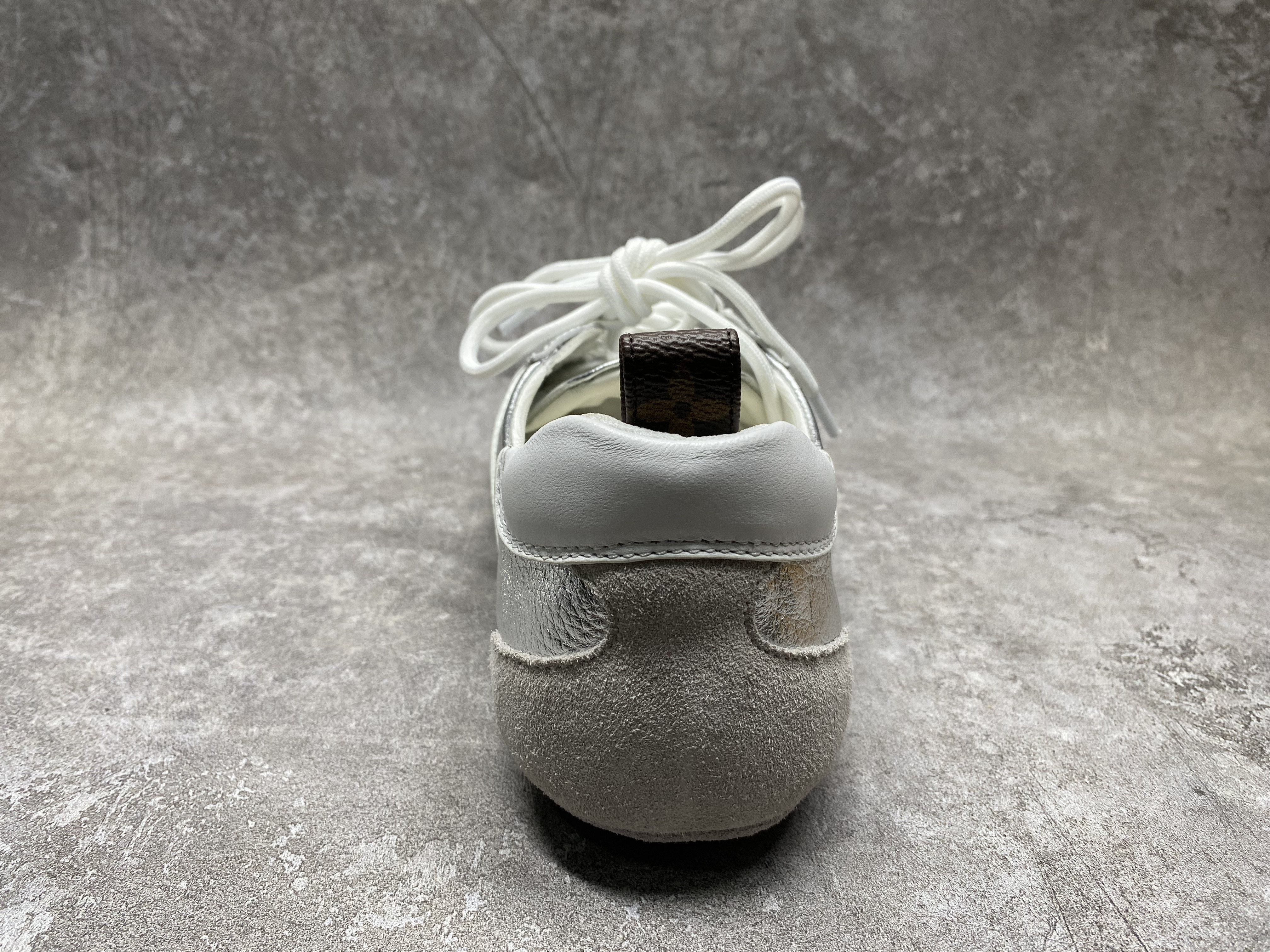 UA LV Sneaker