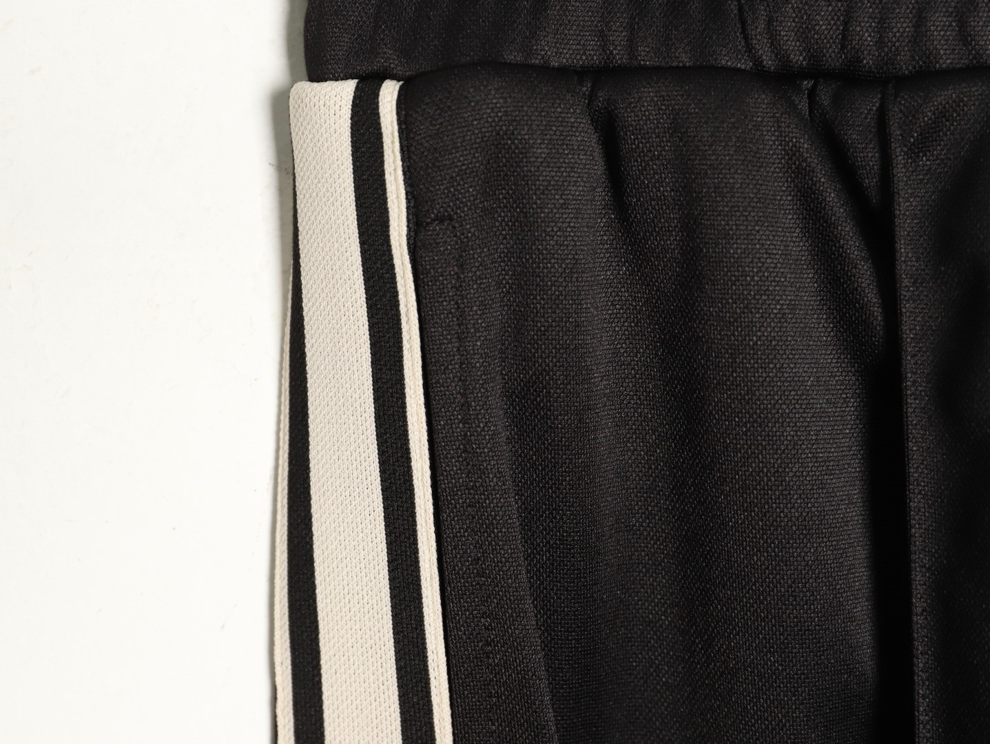 Ce**e ce pants