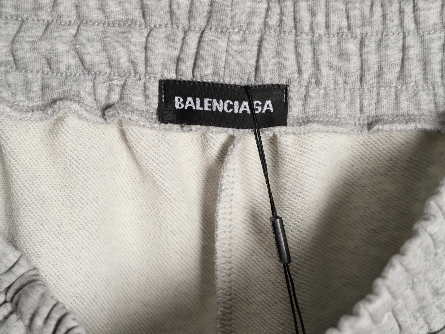 Ba*len*cia*ga pants