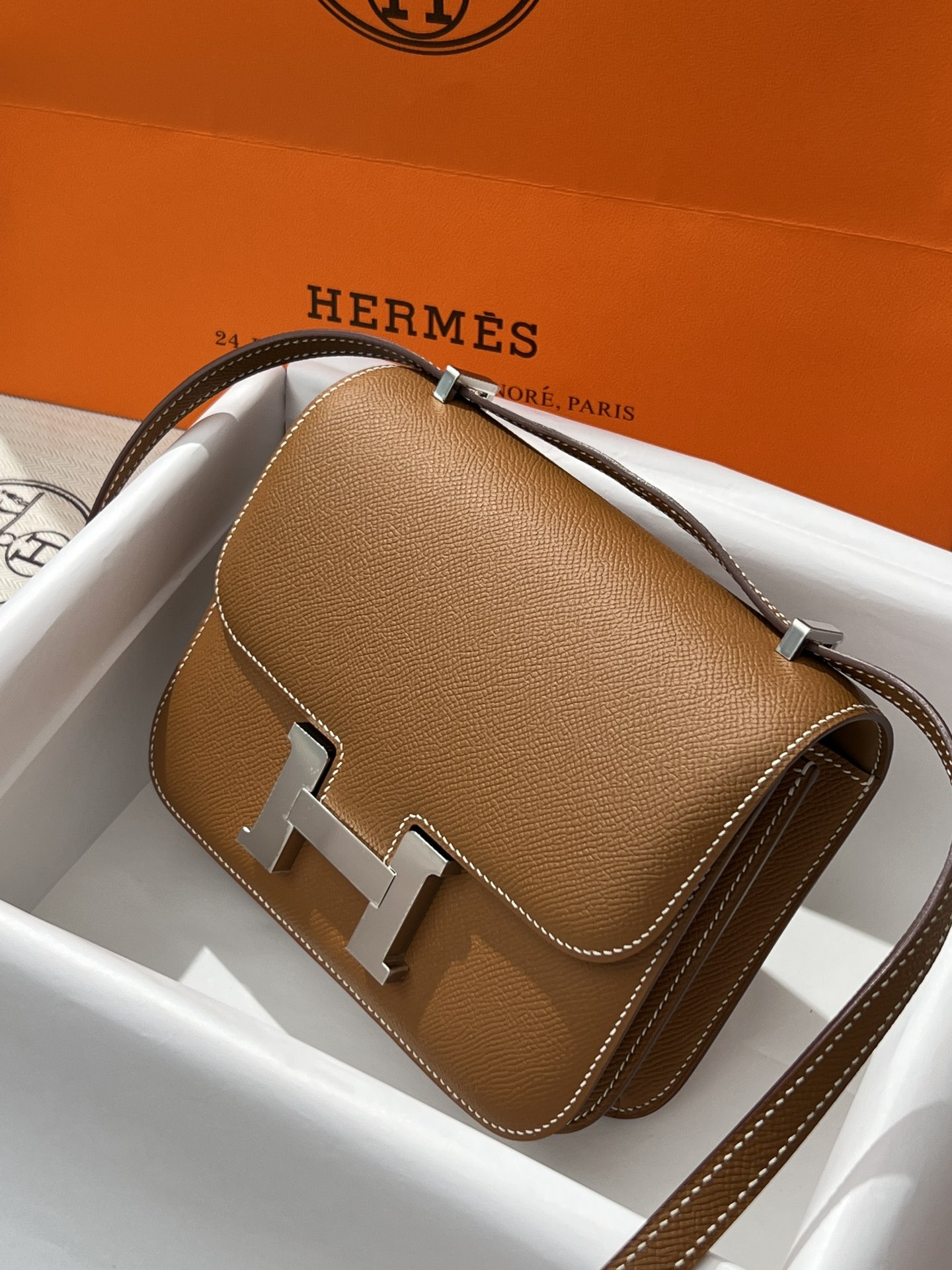 H**mes constance 24  epsom leather silver hardware 9.4"x5.9"x3"
