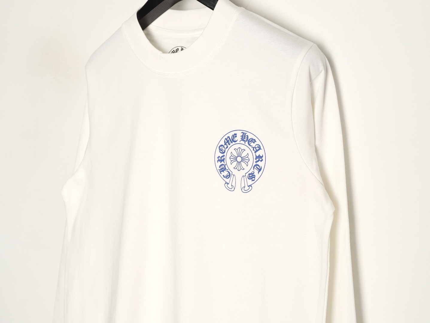 Ch**me He**ts long-sleeved t-shirt
