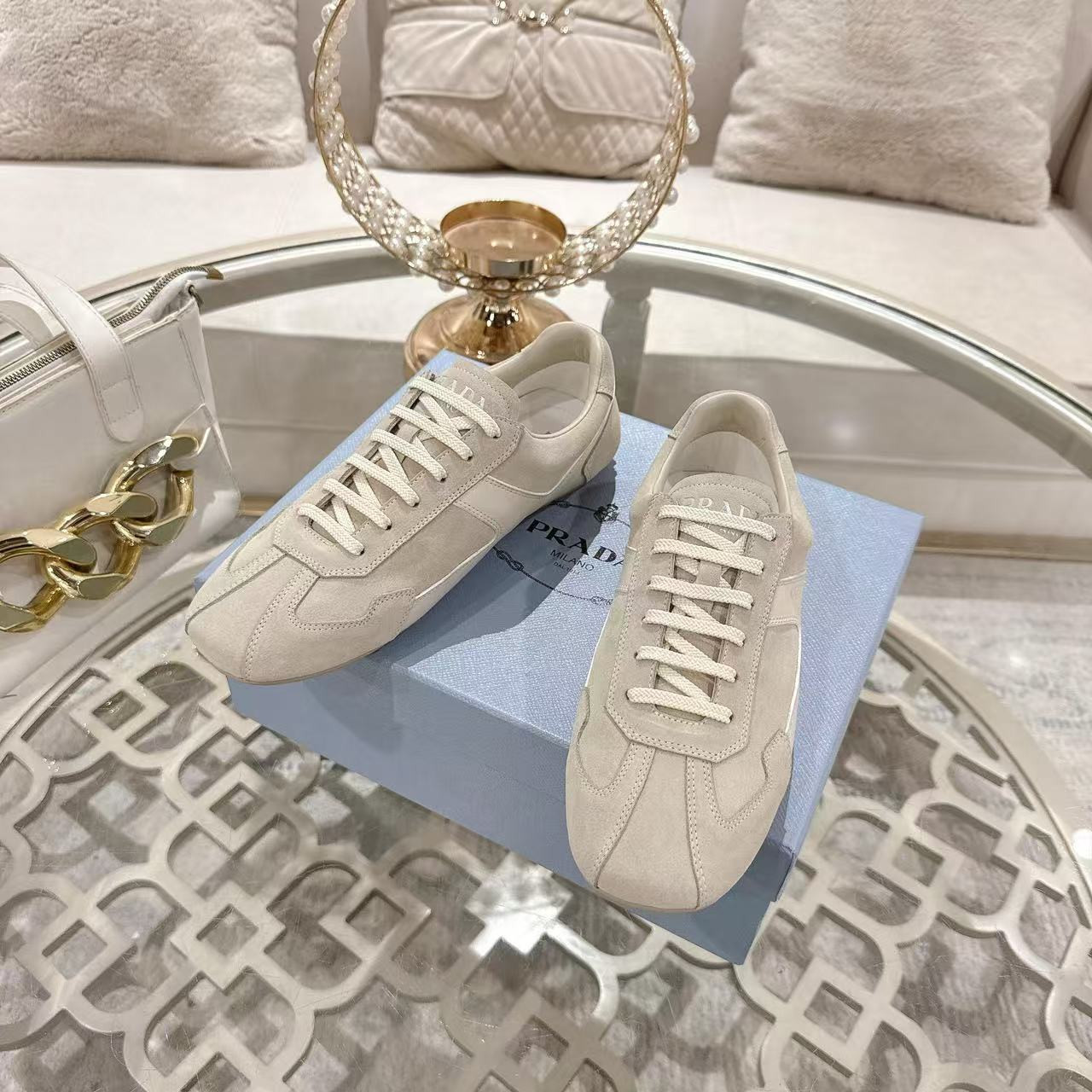 ua Pra*a sneakers