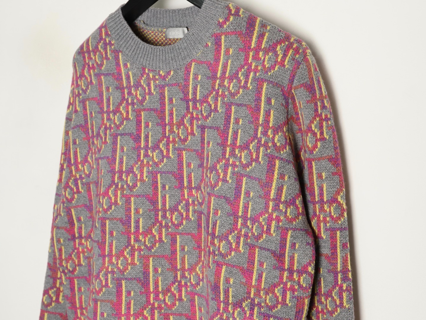 D*or cd sweaters