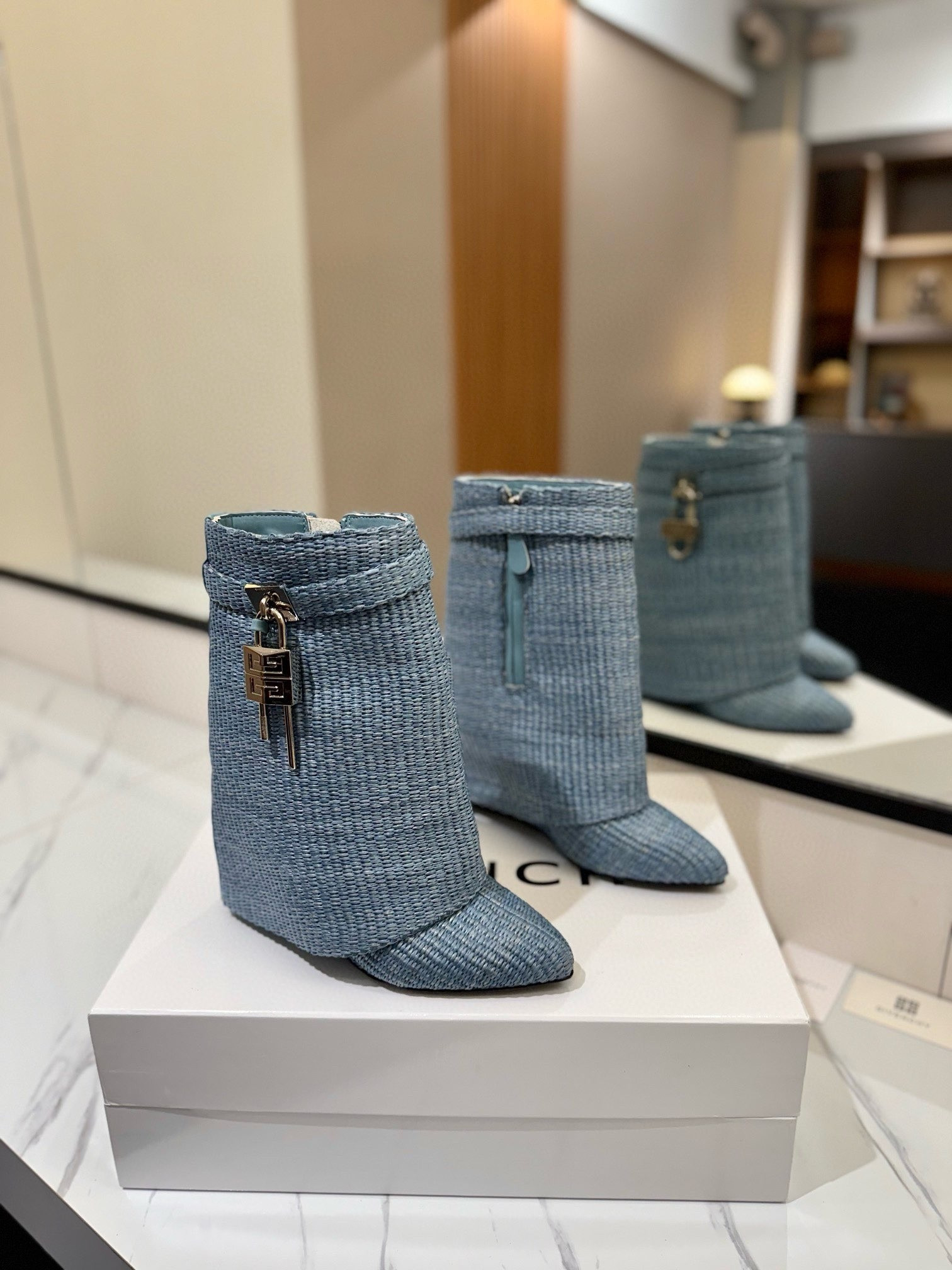 UA Givenchy Boots