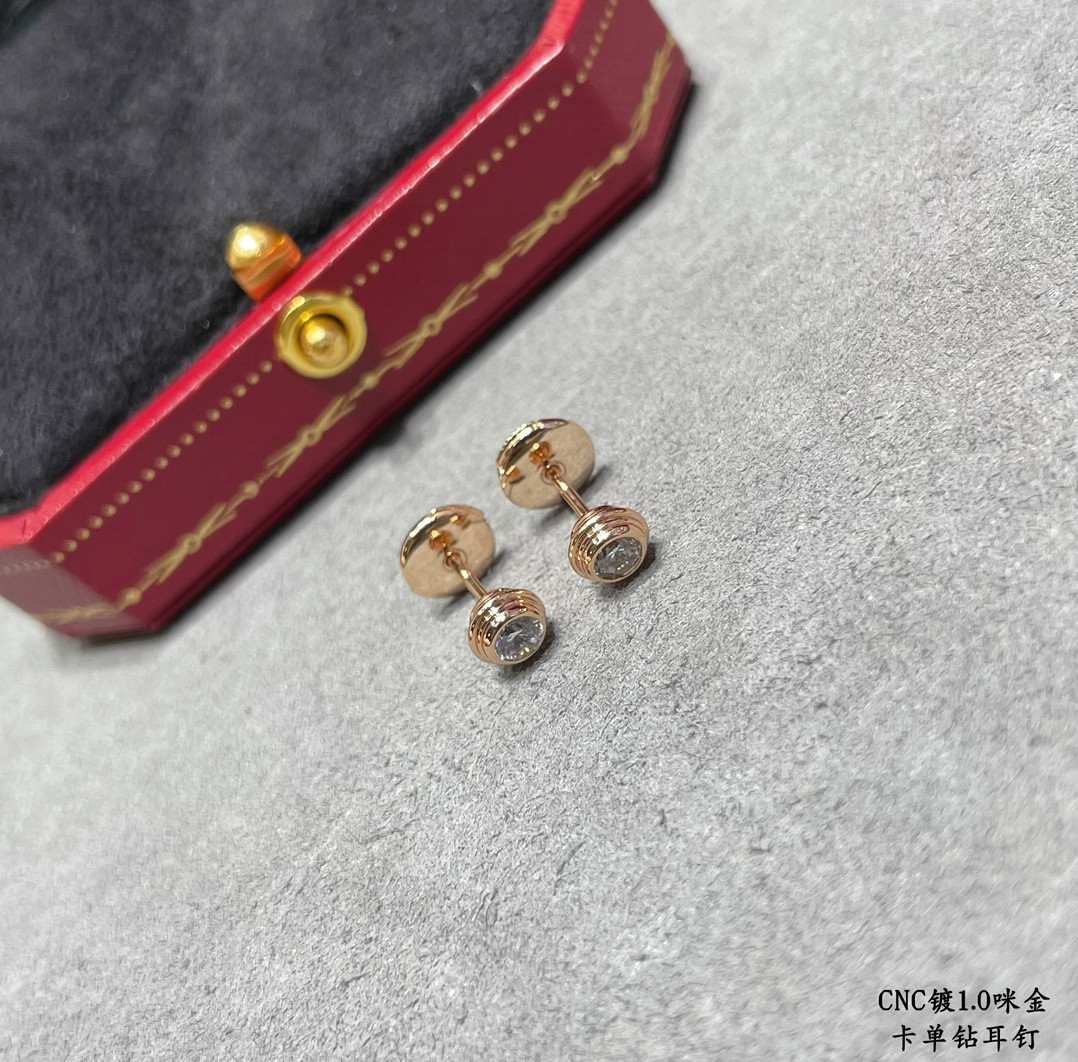 ca*t*er single Di*m*nd stud earrings