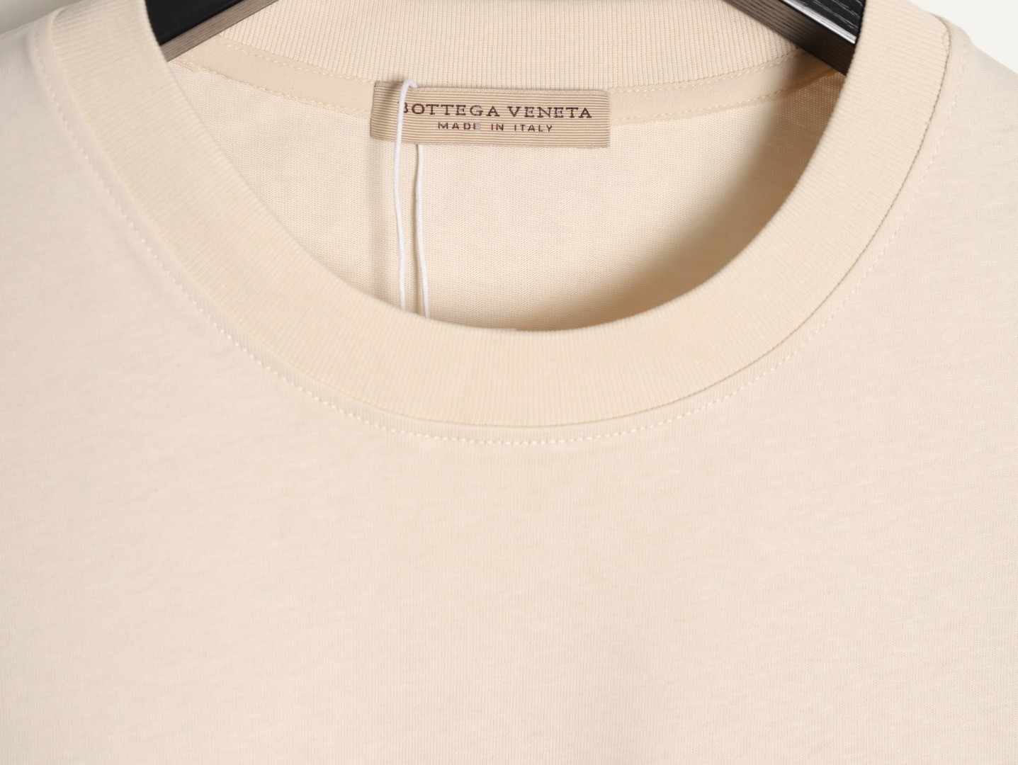 bo*te*ga Ve*ne*ta bv 25ss short-sleeved t-shirt
