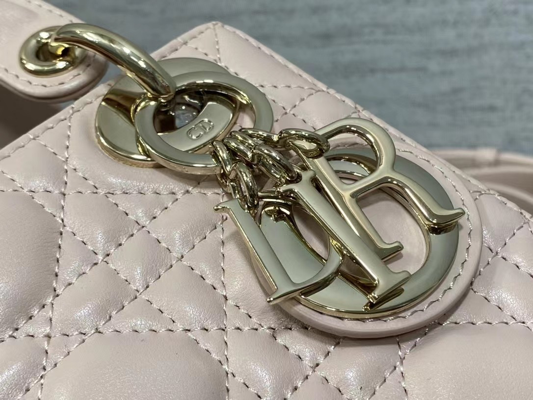 mini lady D*or bag 6.5 x 6 x 3 inches