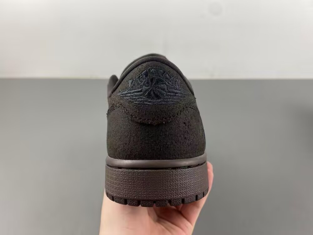 UA Travis Scott x Air Jordan 1 Low OG Velvet Brown