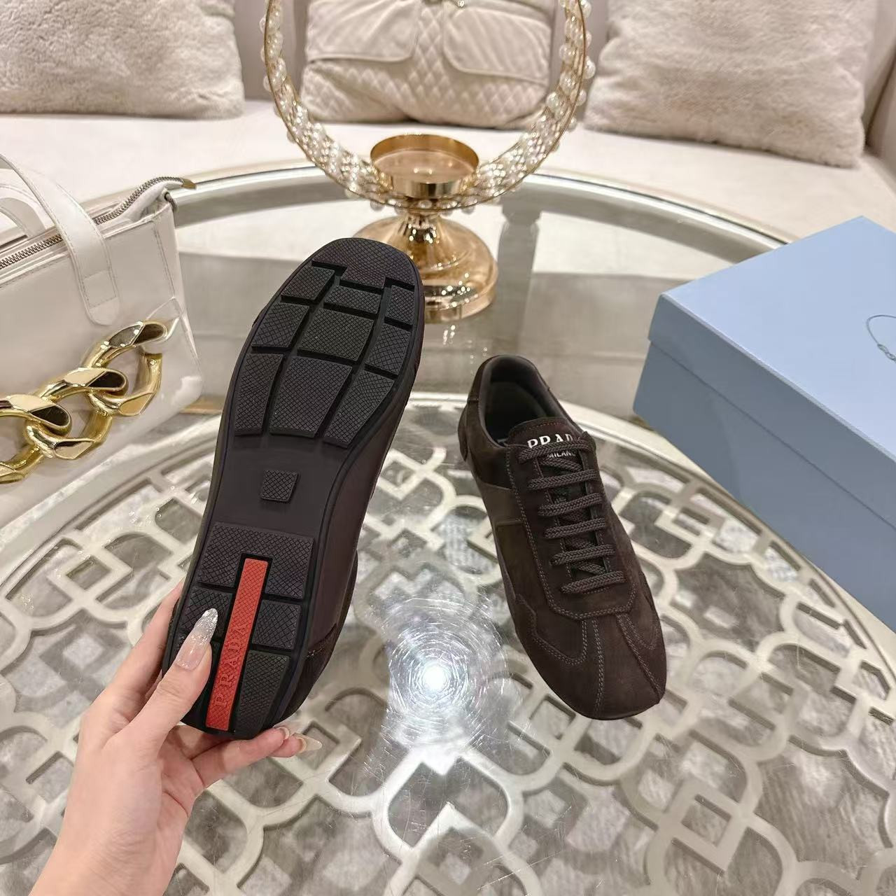 ua Pra*a sneakers