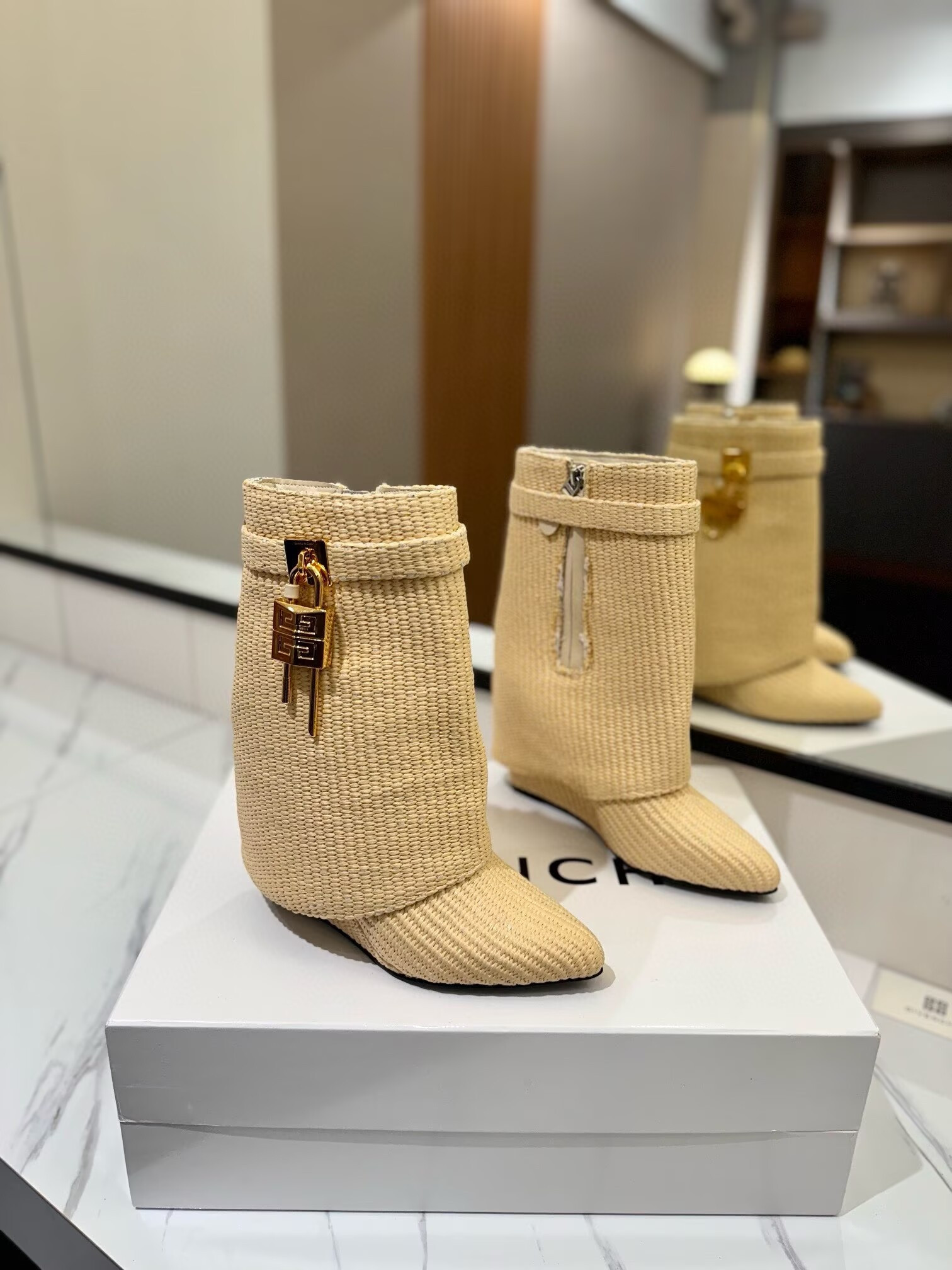 UA Givenchy Boots