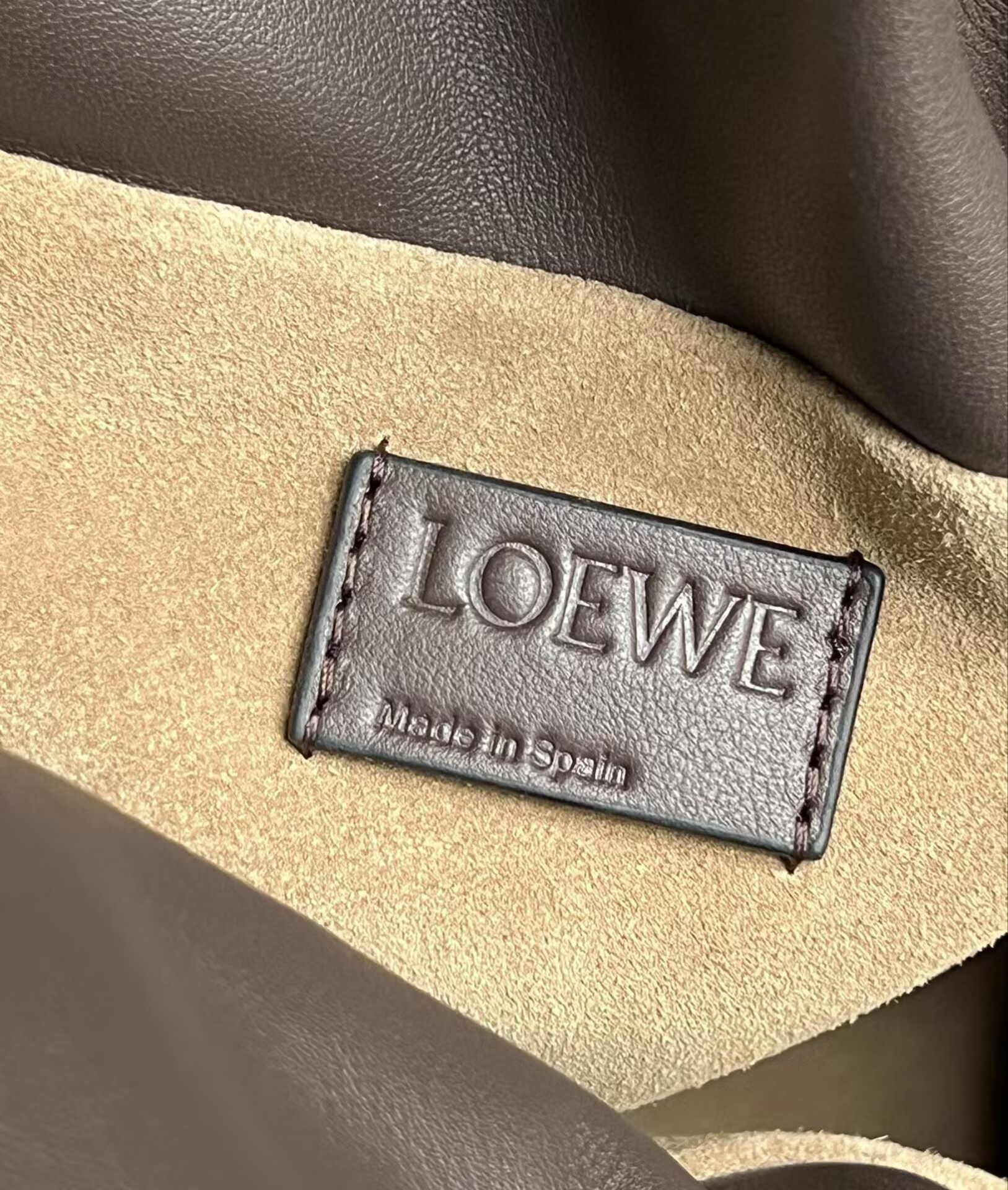 L0ew* flamenco purse 30x24.5x10.5cm