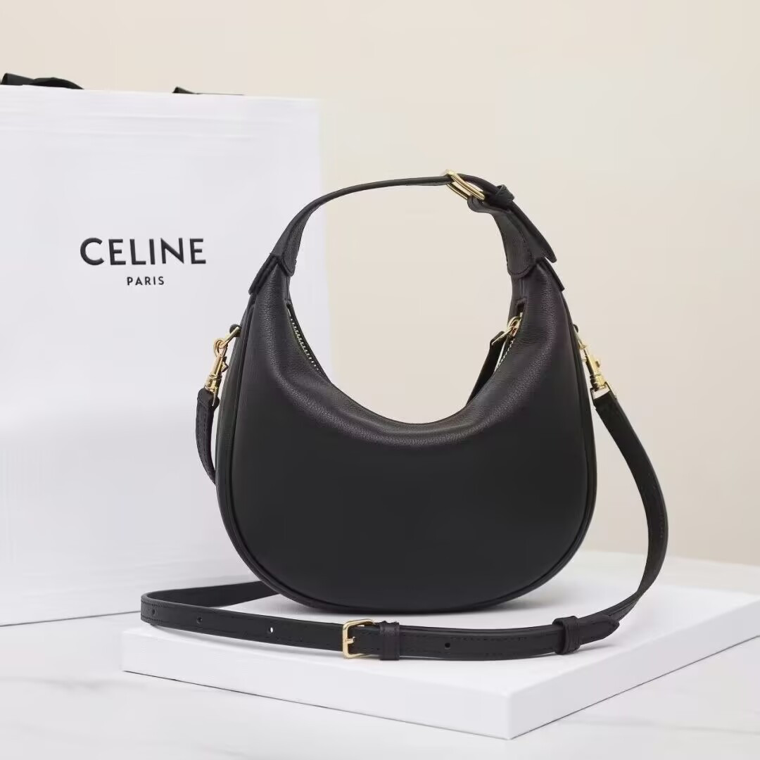 Ce**e teen Ce**e lulu in grained calfskin 21x24x5cm