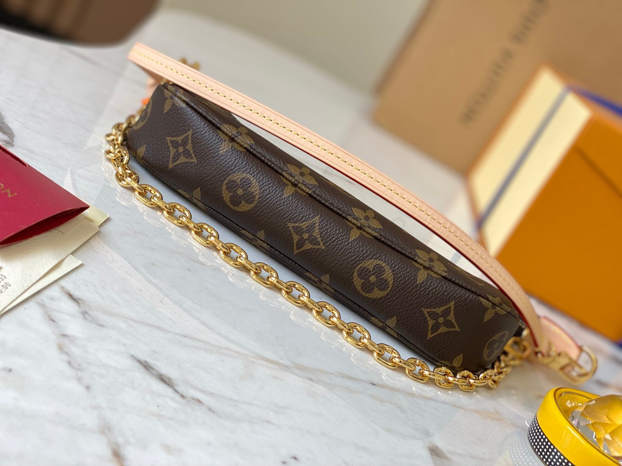 LV Pochette Accessoires M82766 23.5x13.5x4cm