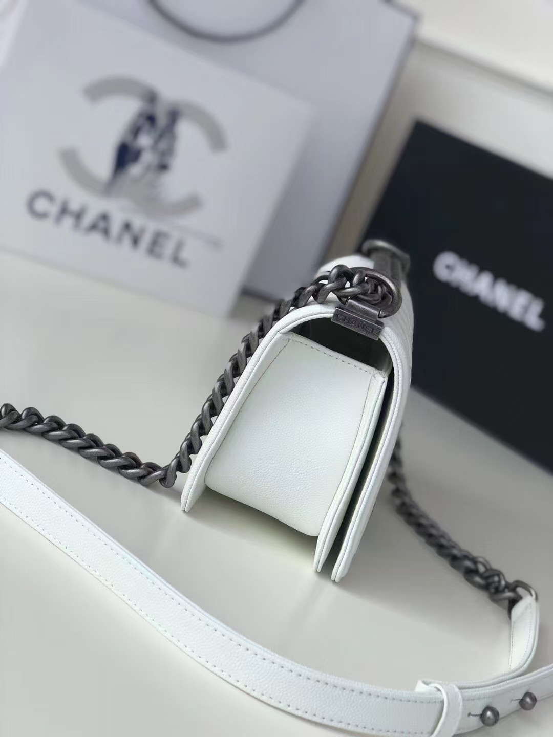 Ch*el small boy Ch*el handbag 20x12x7cm