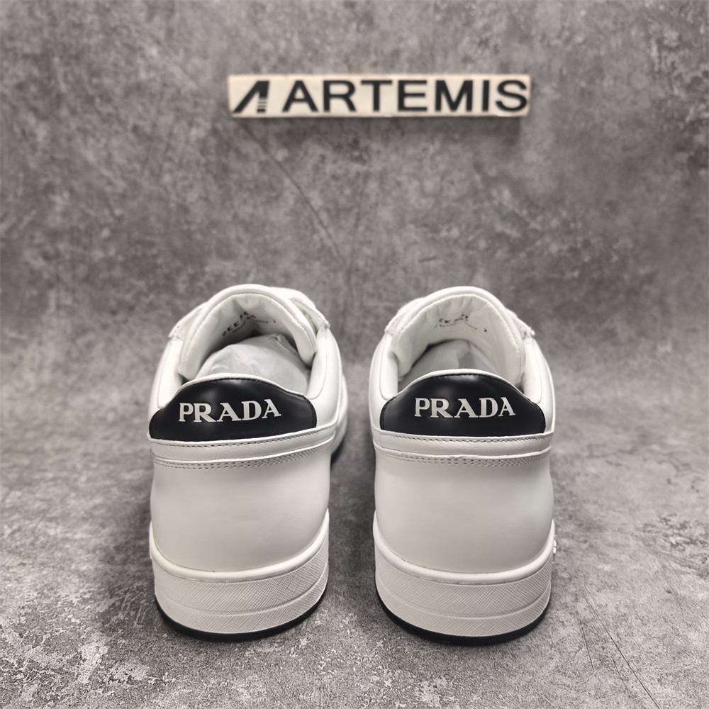 ua Pra*a downtown low top sneakers
