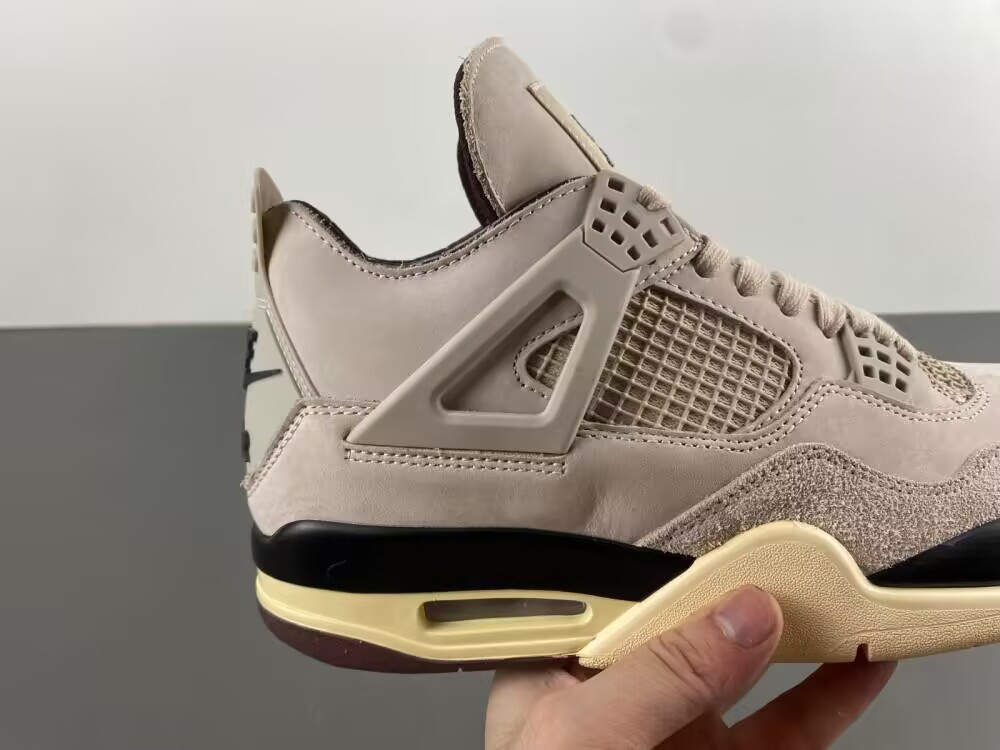 UA Jordan 4 Retro OG SP  A Ma Maniére While You Were Sleeping