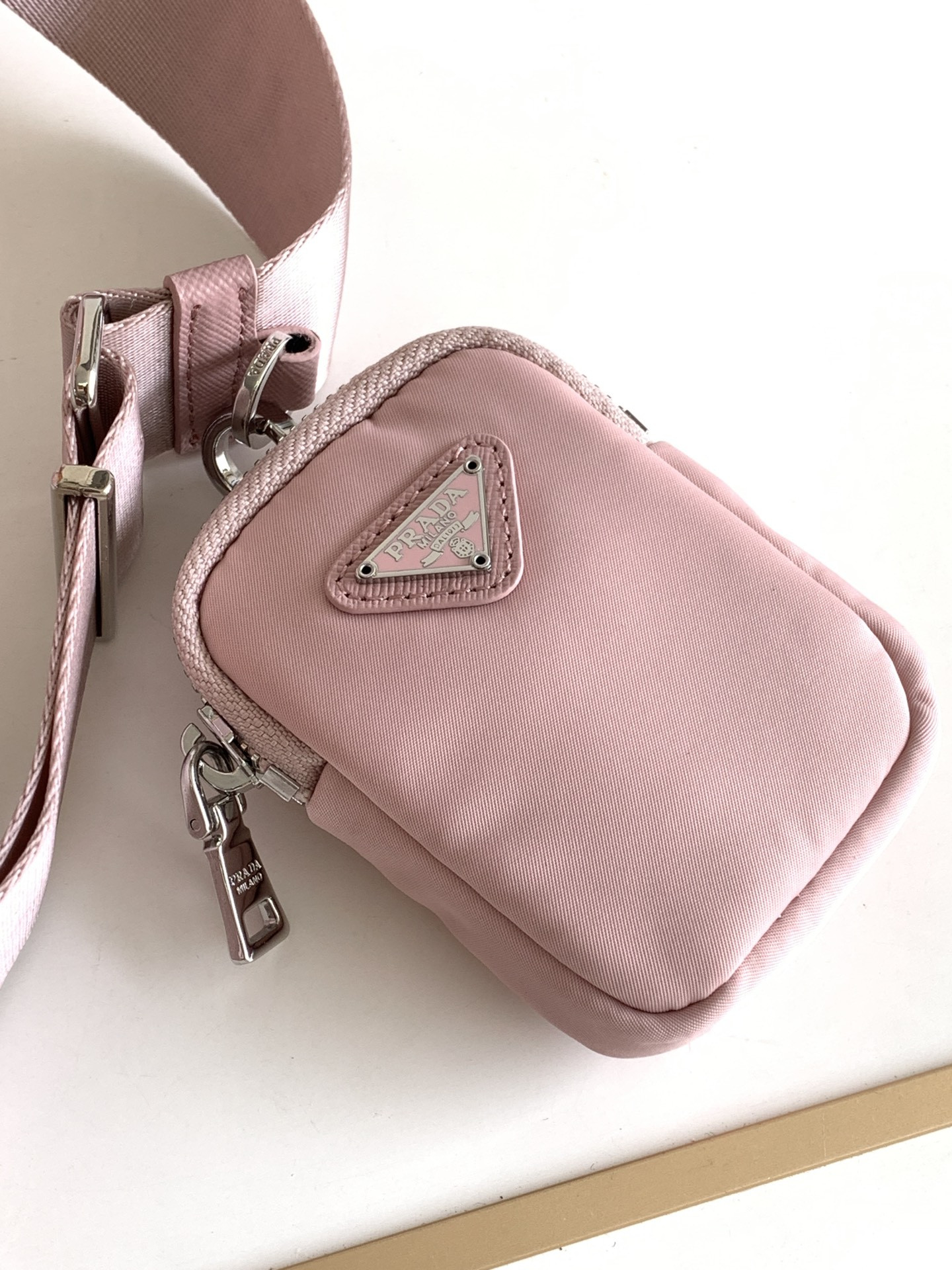 Pra*a re-edition 2005 re-nylon bag pink