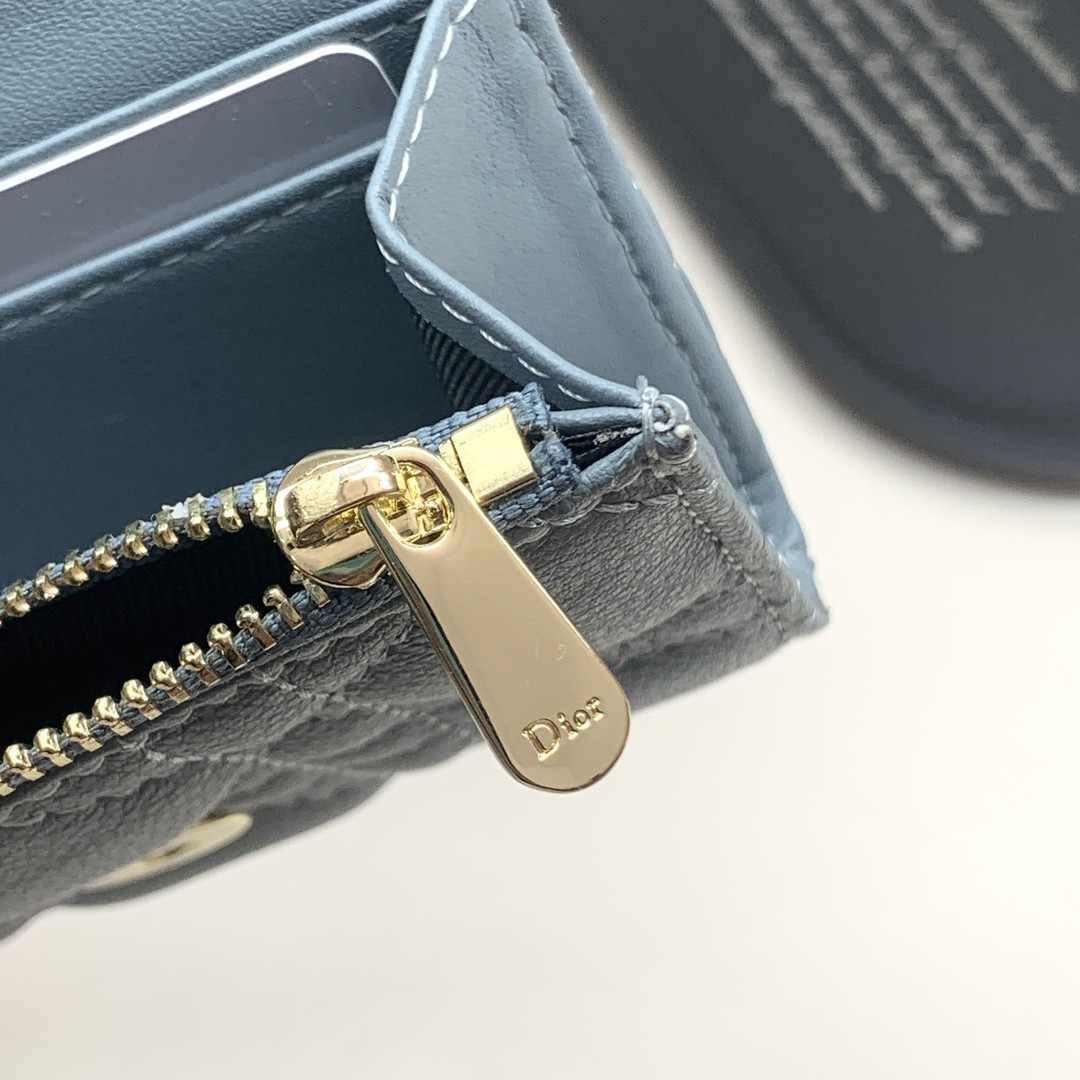 D*or card holder