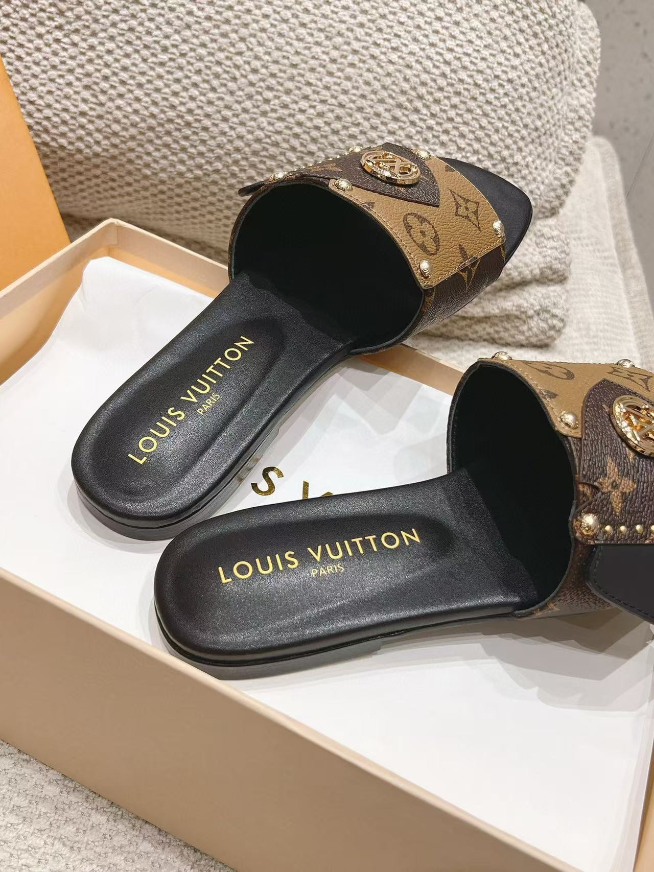 UA LV Mule