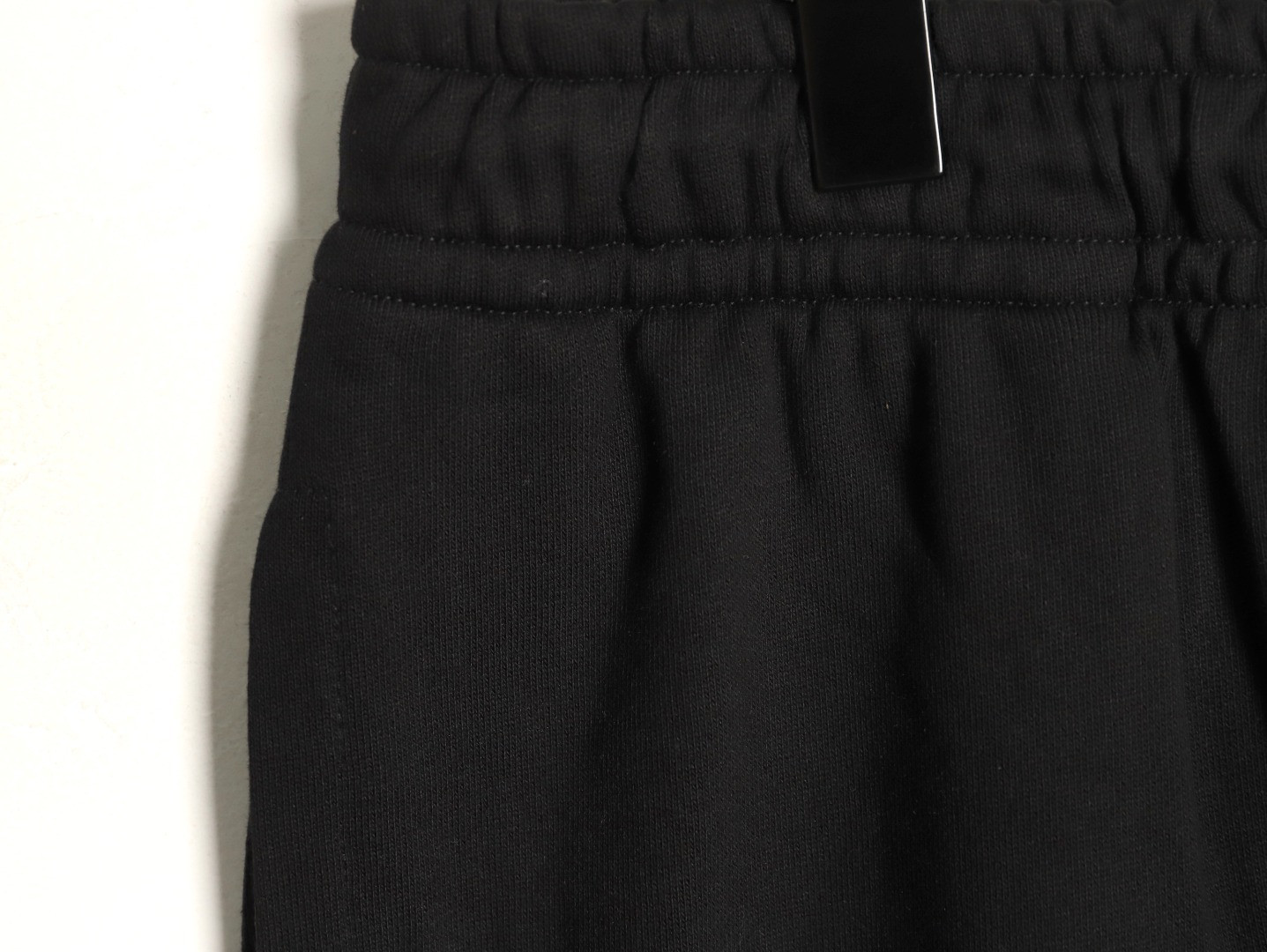 Ce**e pants