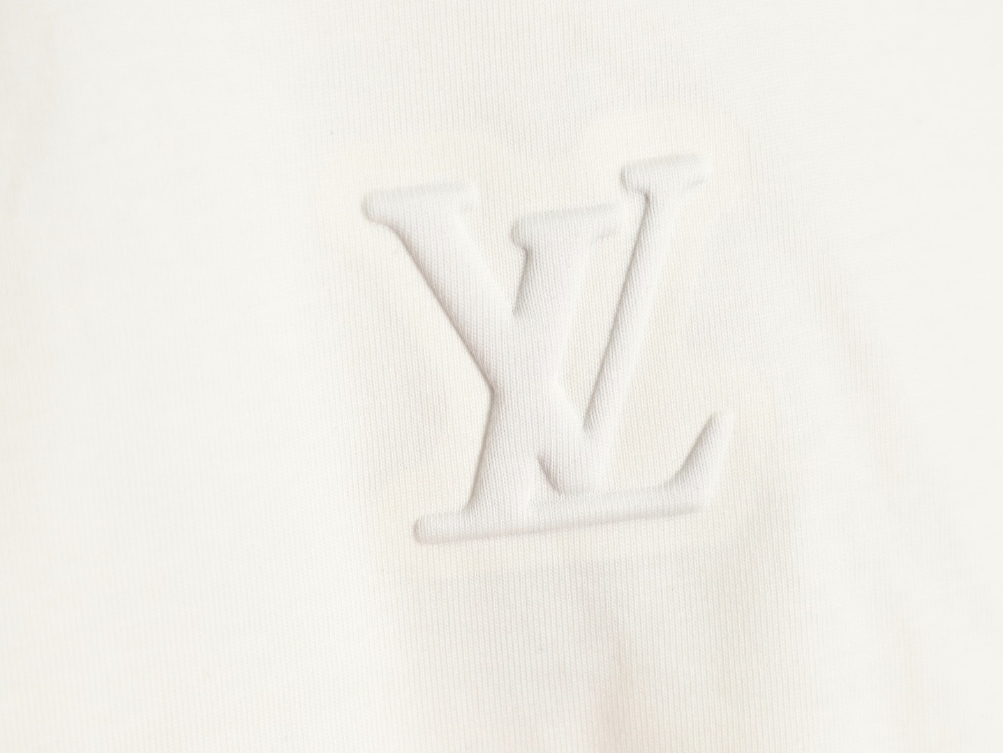 l0*is V*t0n long-sleeved t-shirt