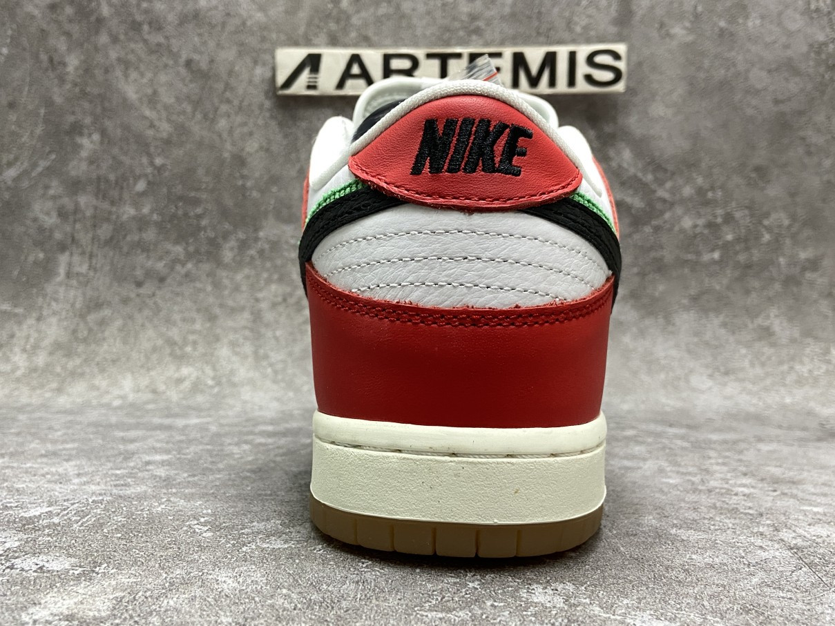 Nike Dunk Low SB x Frame Skate