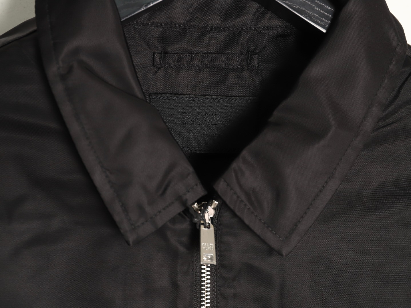 Pra*a jacket