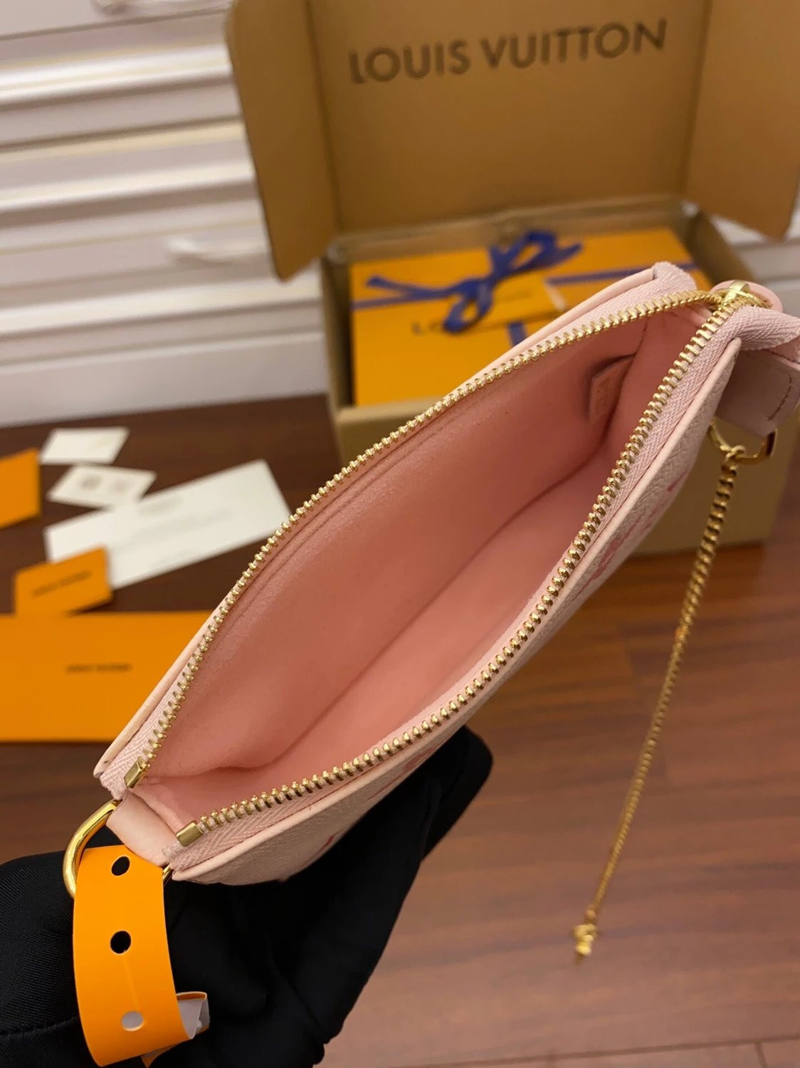 LV MINI POCHETTE ACCESSOIRES M80501