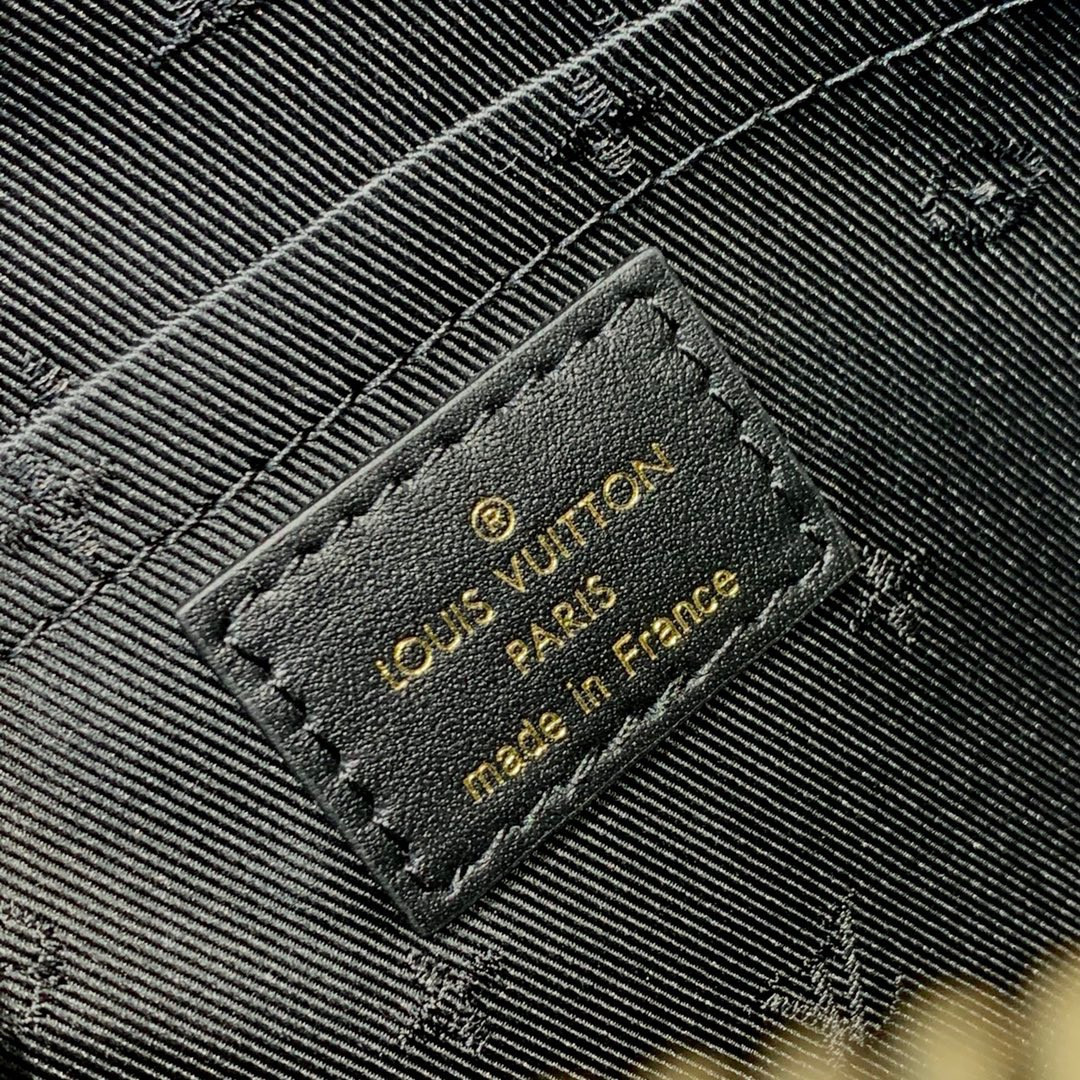LV ALMA BB M59793