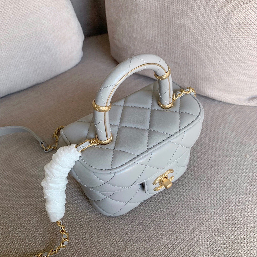 Ch*el 23s vanity make up bag