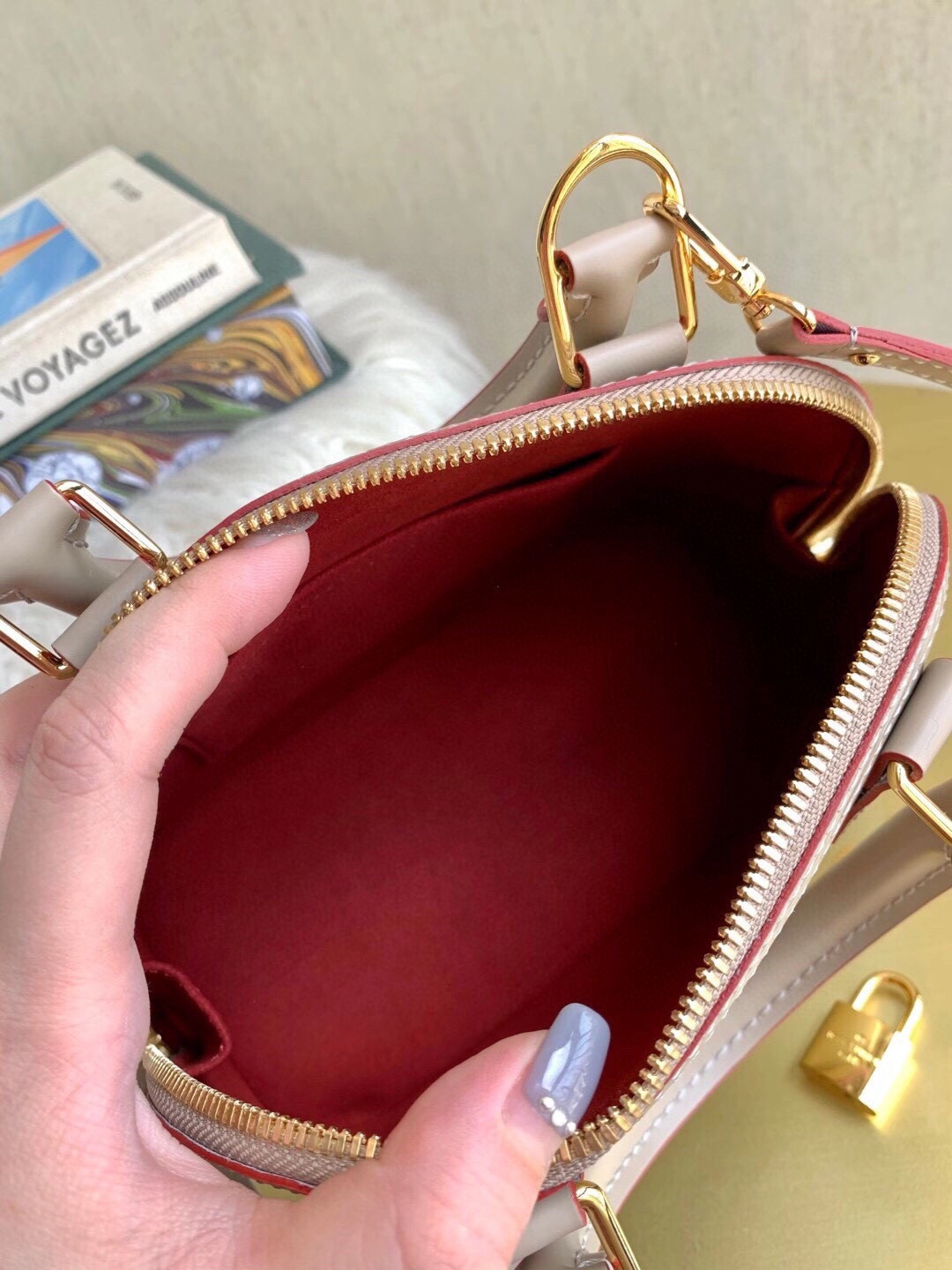 LV ALMA BB M57028