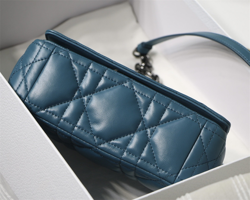 small d*or caro bag navy S*pple cannage calfskin with silver hardware 20 x 12 x 7 cm