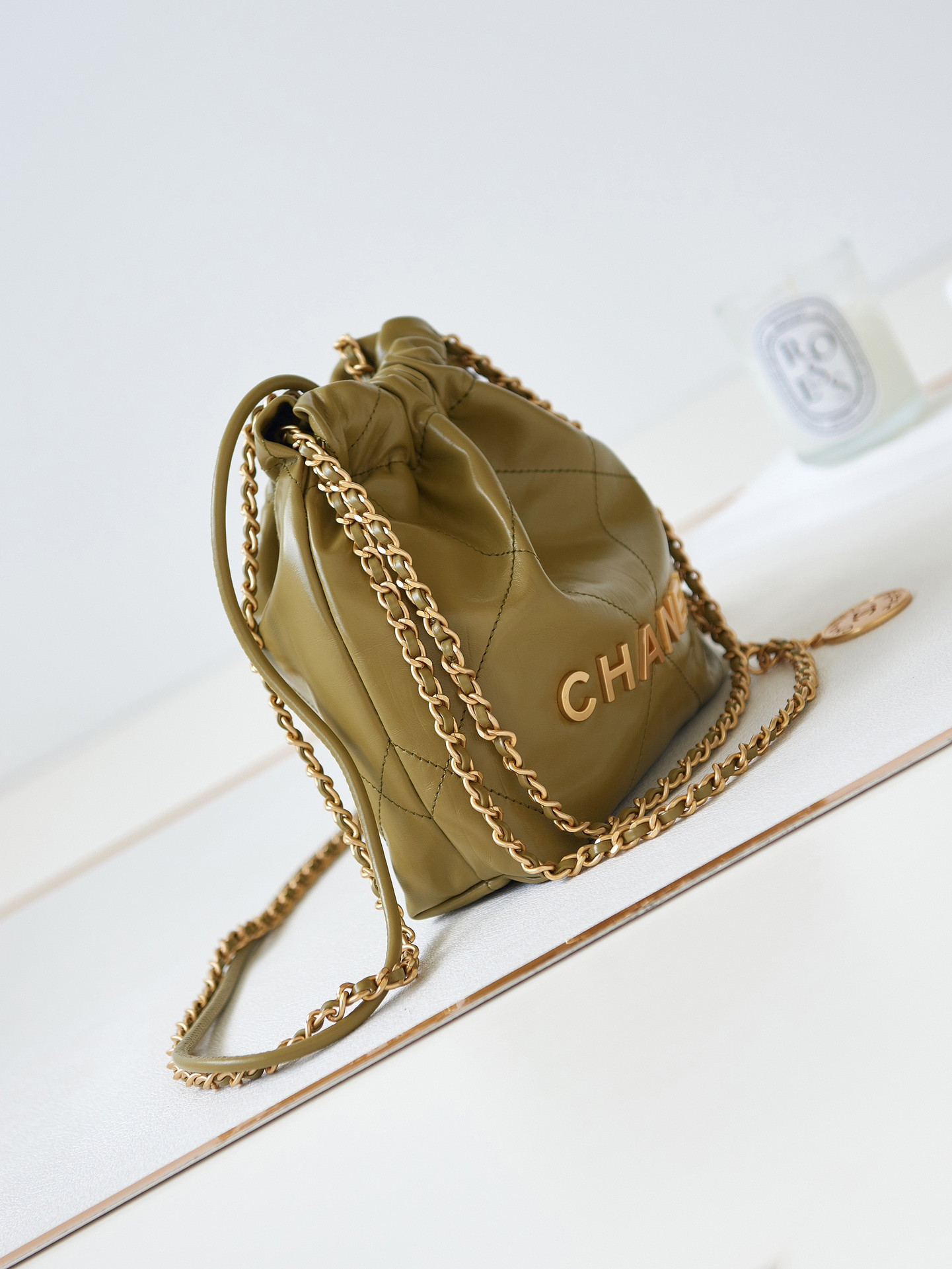 Ch*el 22 mini handbag shiny calfskin green 7.8 × 7.4 × 2.3 in