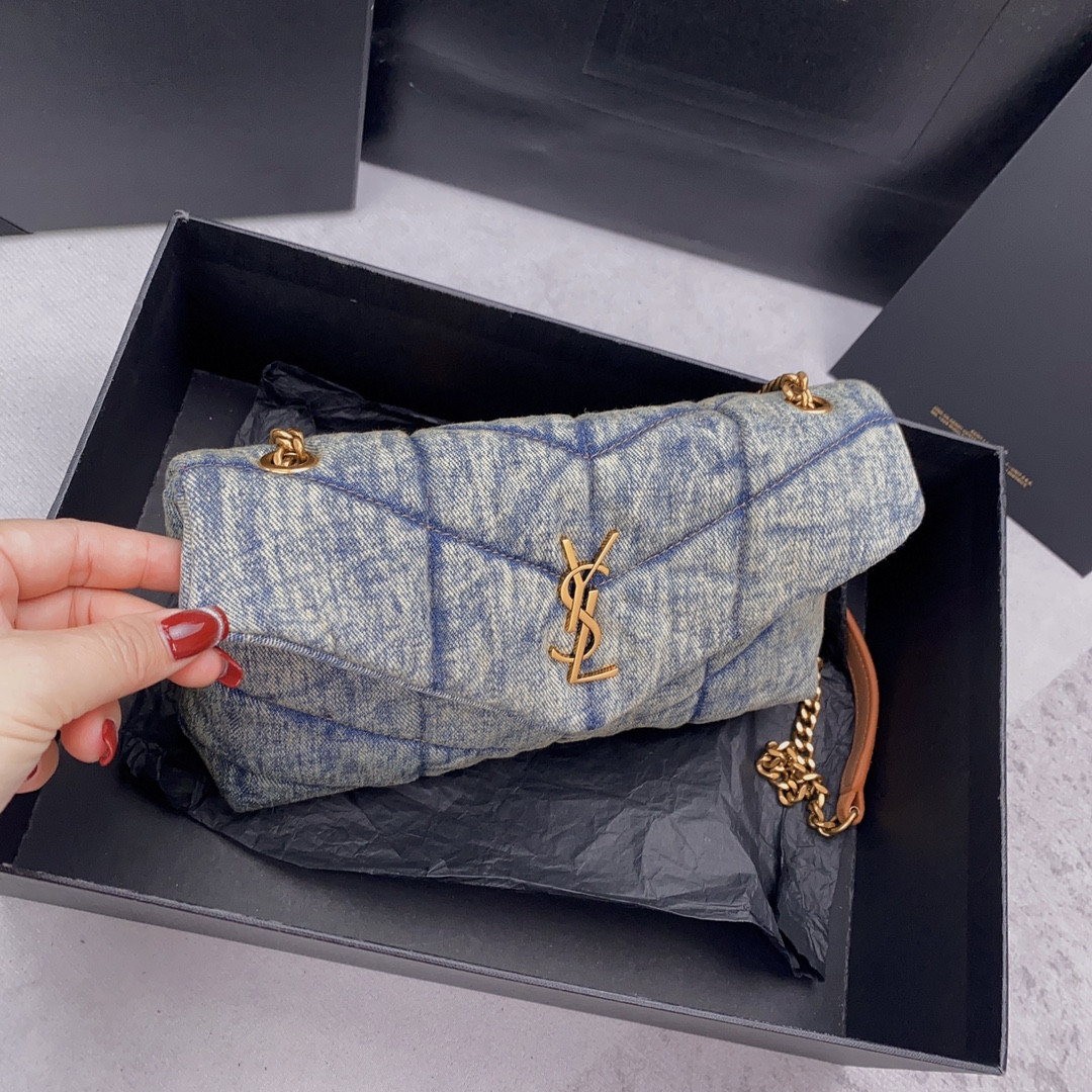 Y*L puffer in suede and denim light blue 23 x 15.5 x 5.8 cm