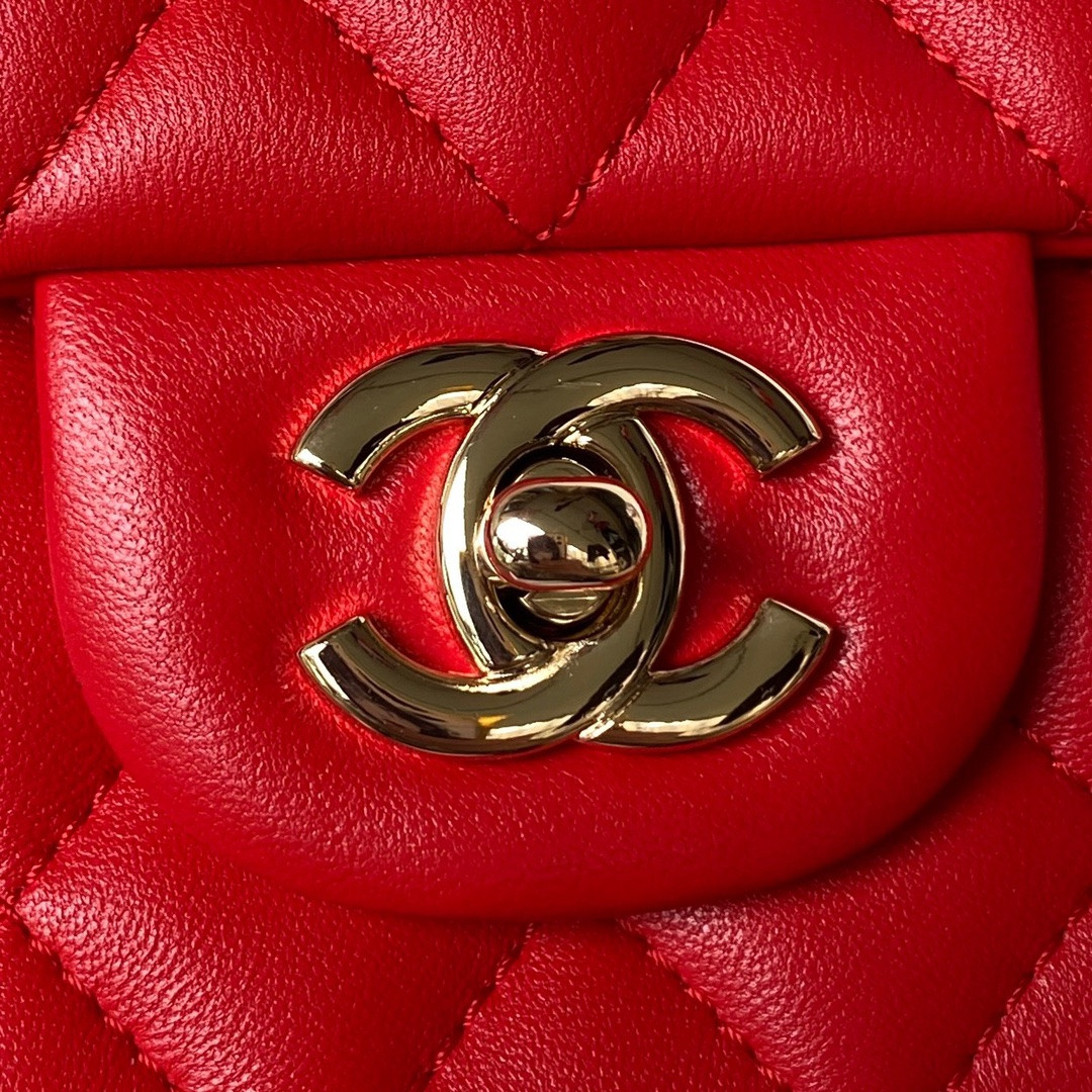 Ch*el mini classic handbag with top handle 12 × 20 × 6 cm