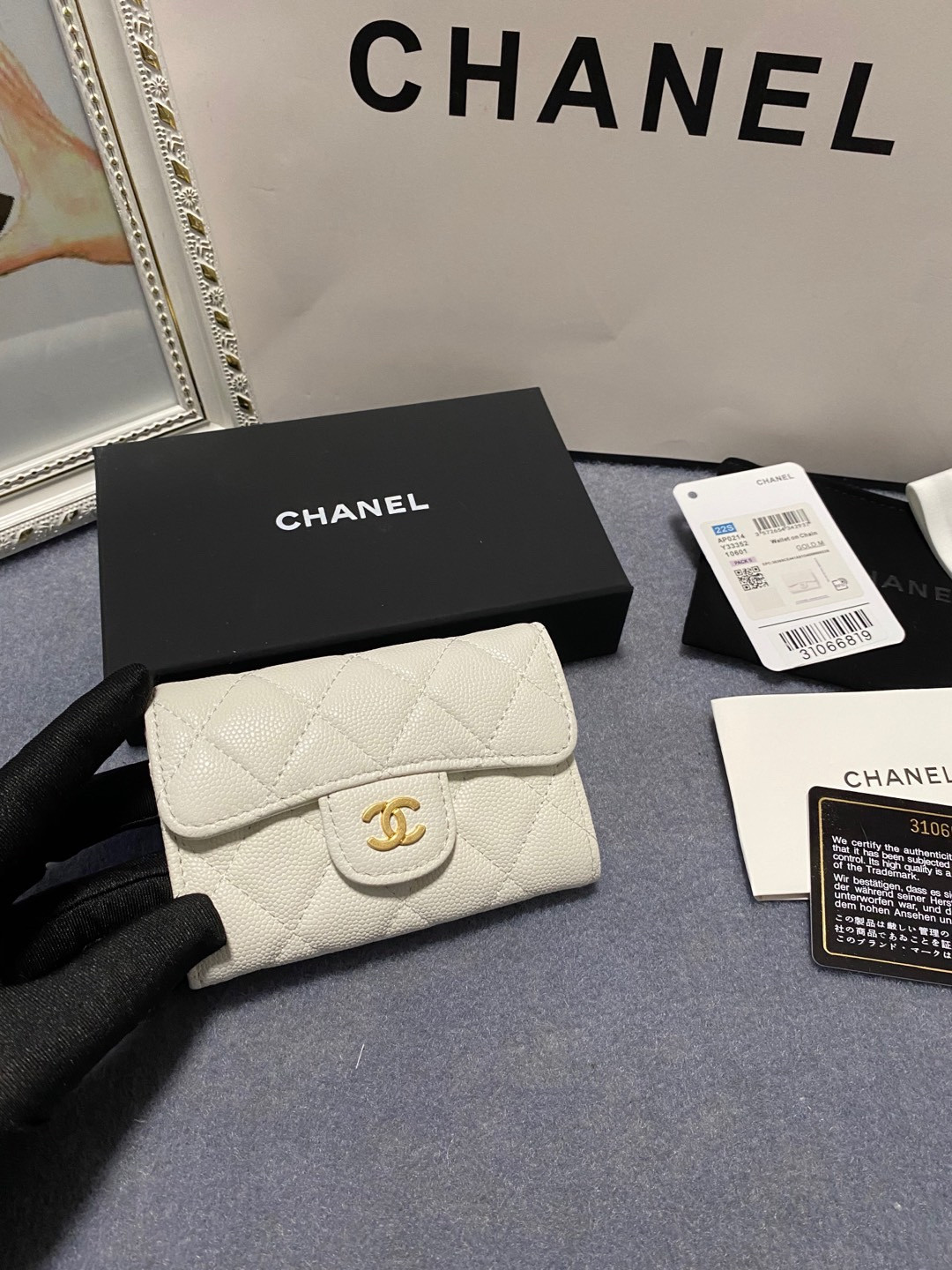 Ch*el card holder 11.3 x 7.5 x 2.5 cm