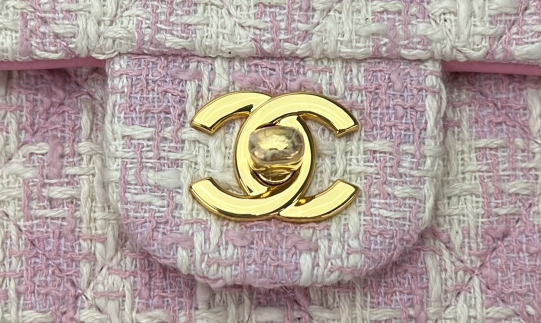 Ch*el mini classic 11.12 handbag tweed & gold-tone metal 4.7 × 7.8 × 2.3 in