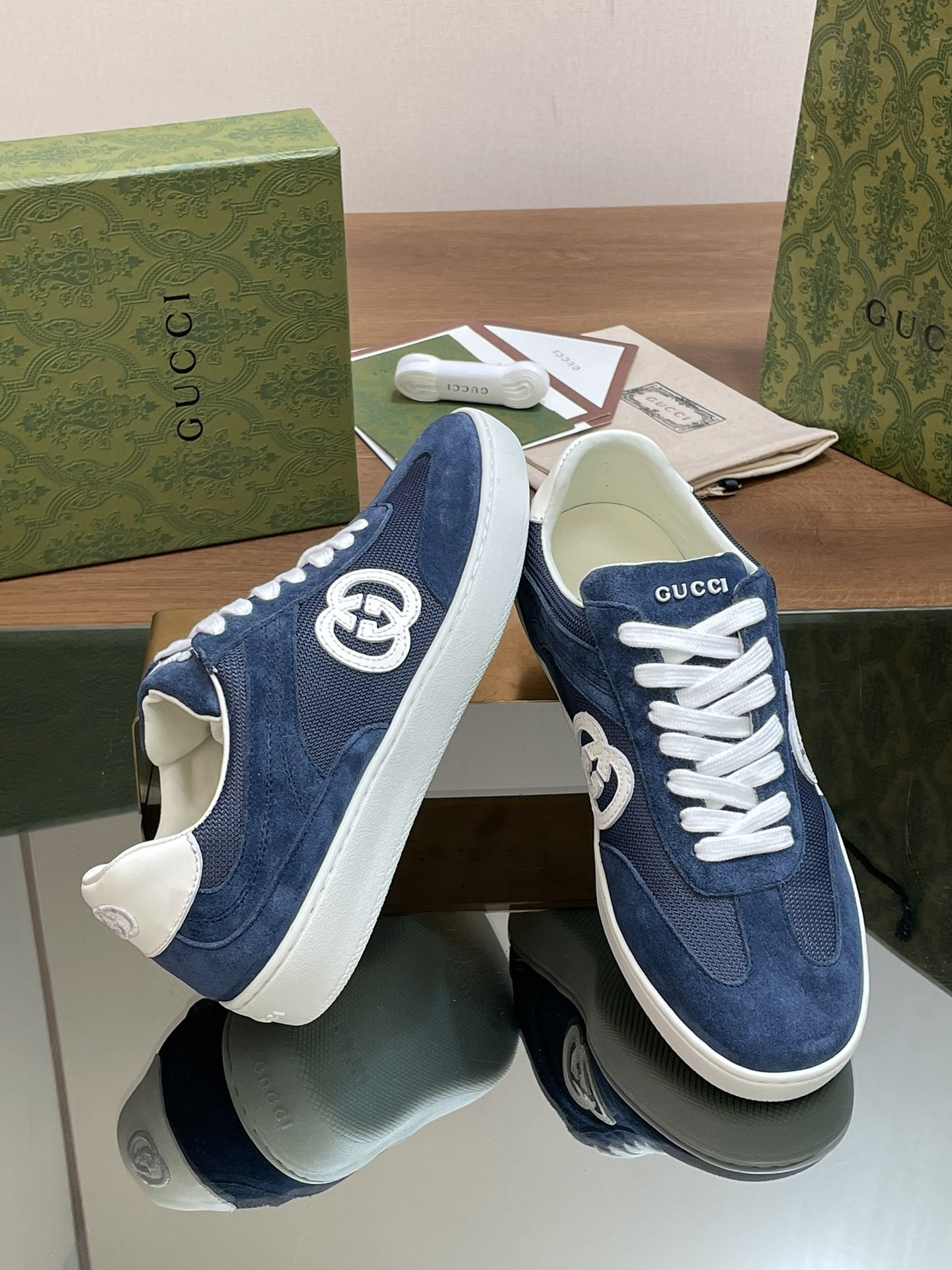 ua G*u*i interlocking g sneaker blue