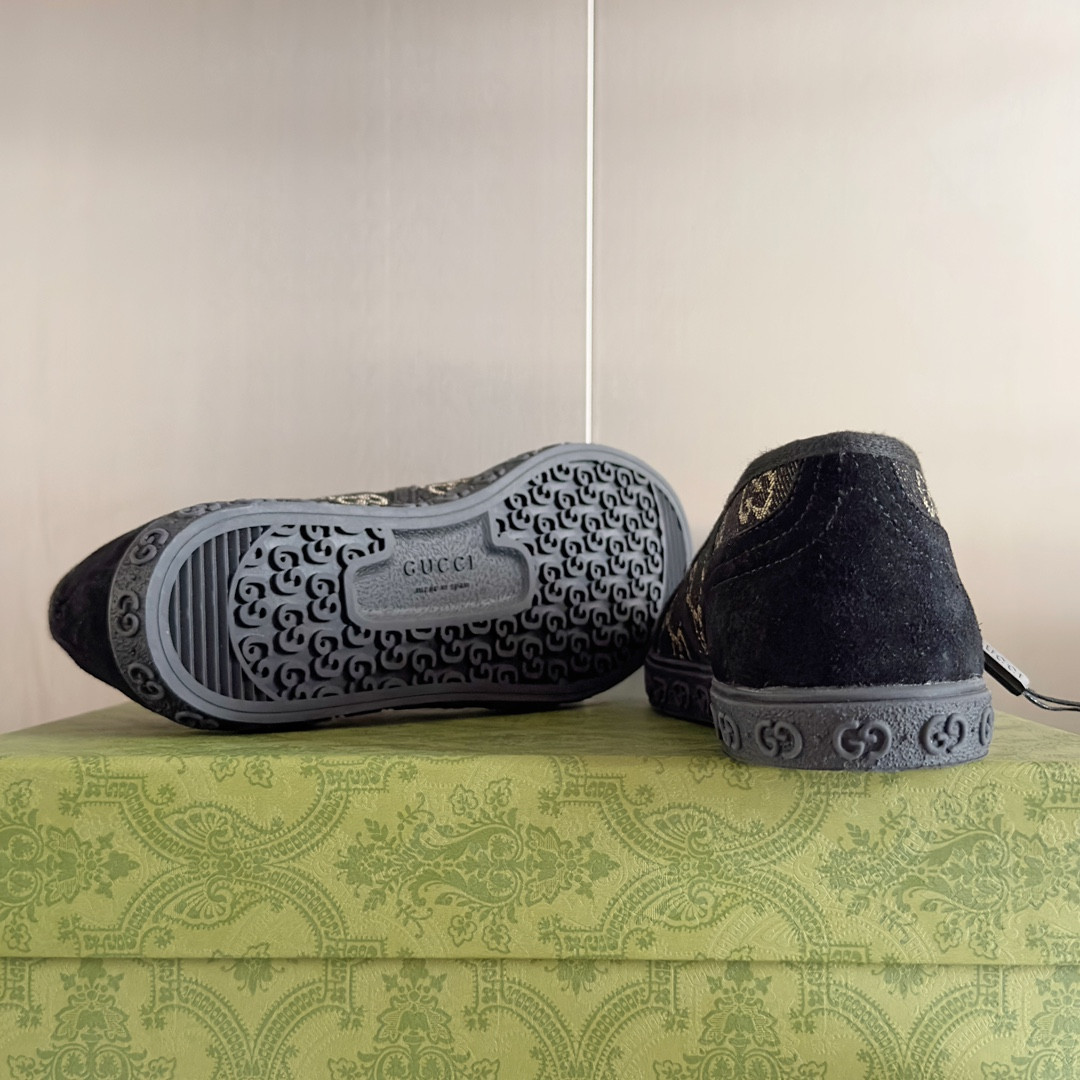 ua G*u*i gg sneaker