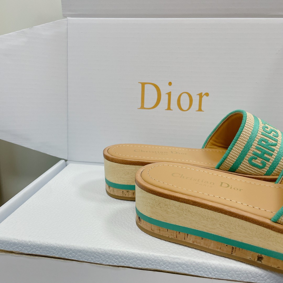 ua D*oriviera dway platform slide