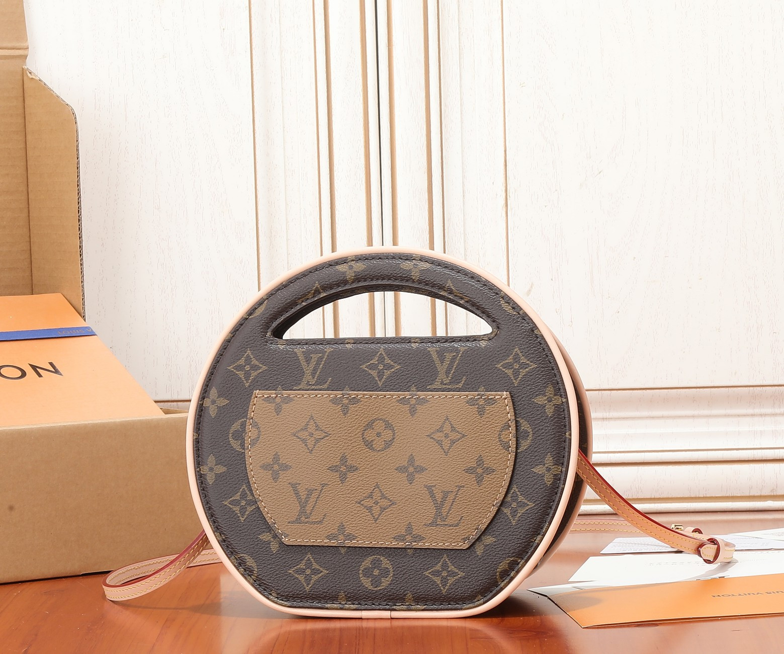 LV Around Me PM M47117  8.9 x 8.3 x 2.8 inches
