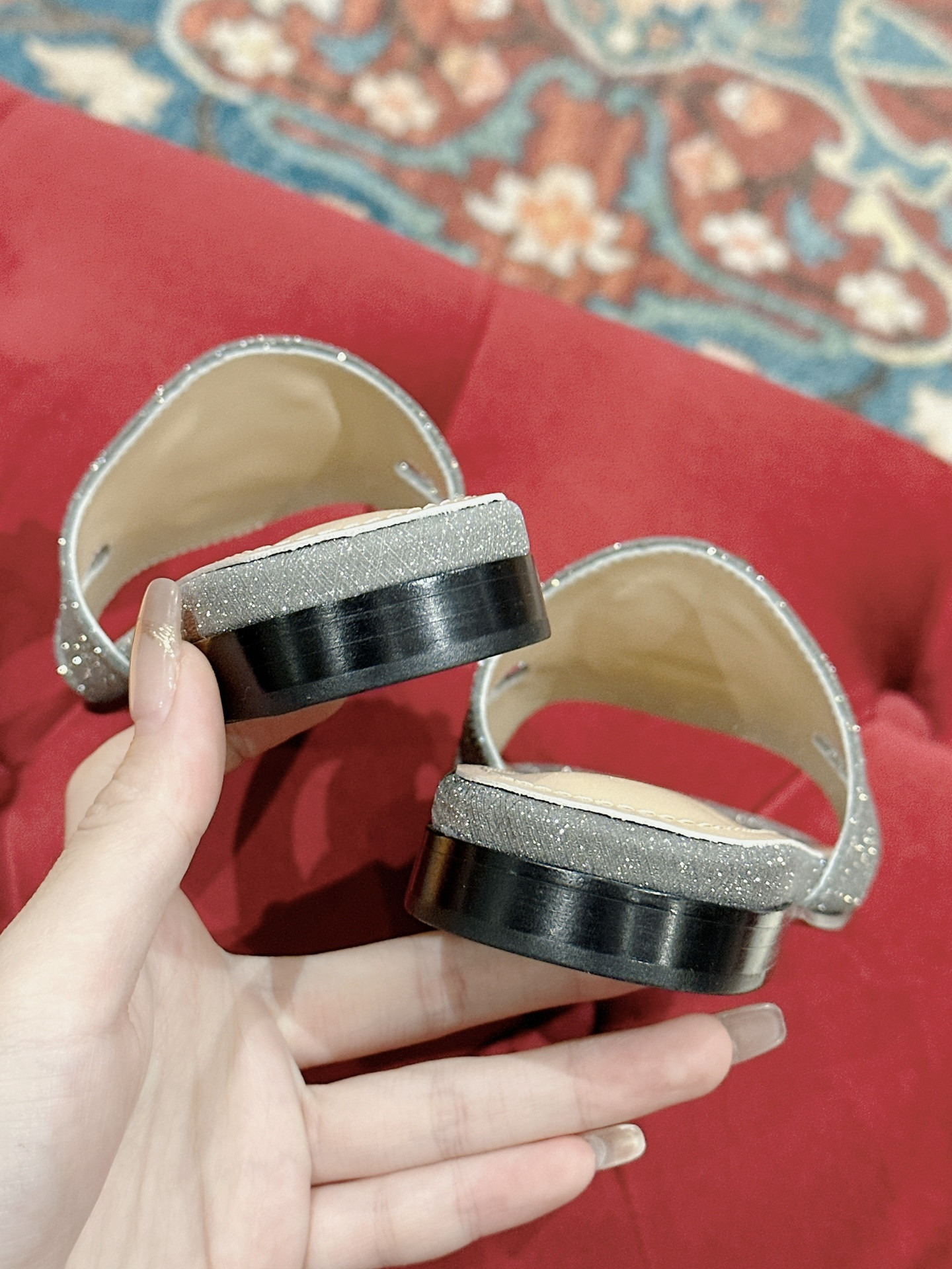 UA LV Flat Mule