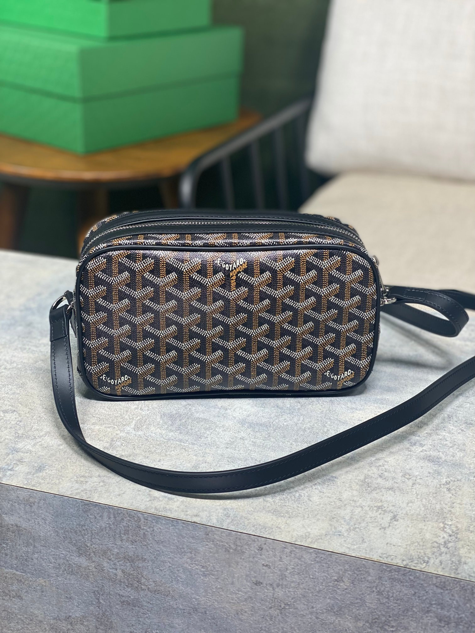 Go*ard cap-vert pm bag 13x6.5x22cm