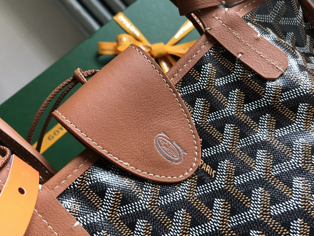 Go*ard anjou mini bag 20 cm x 10 cm x 20 cm
