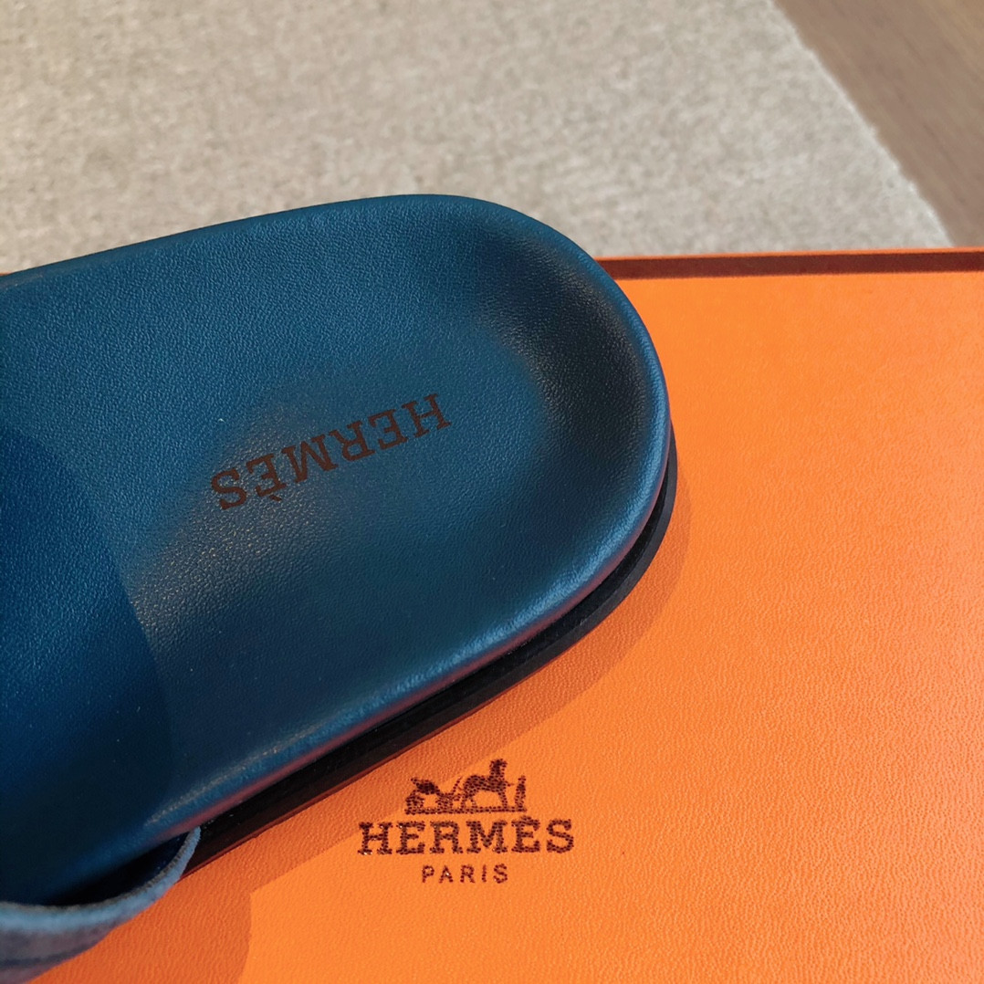 UA Hermès Empire Sandal