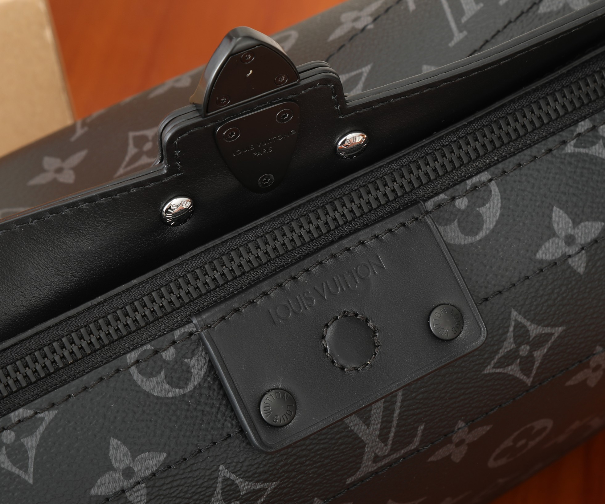 LV Soul Trunk East West M11744 29x17.5x10CM